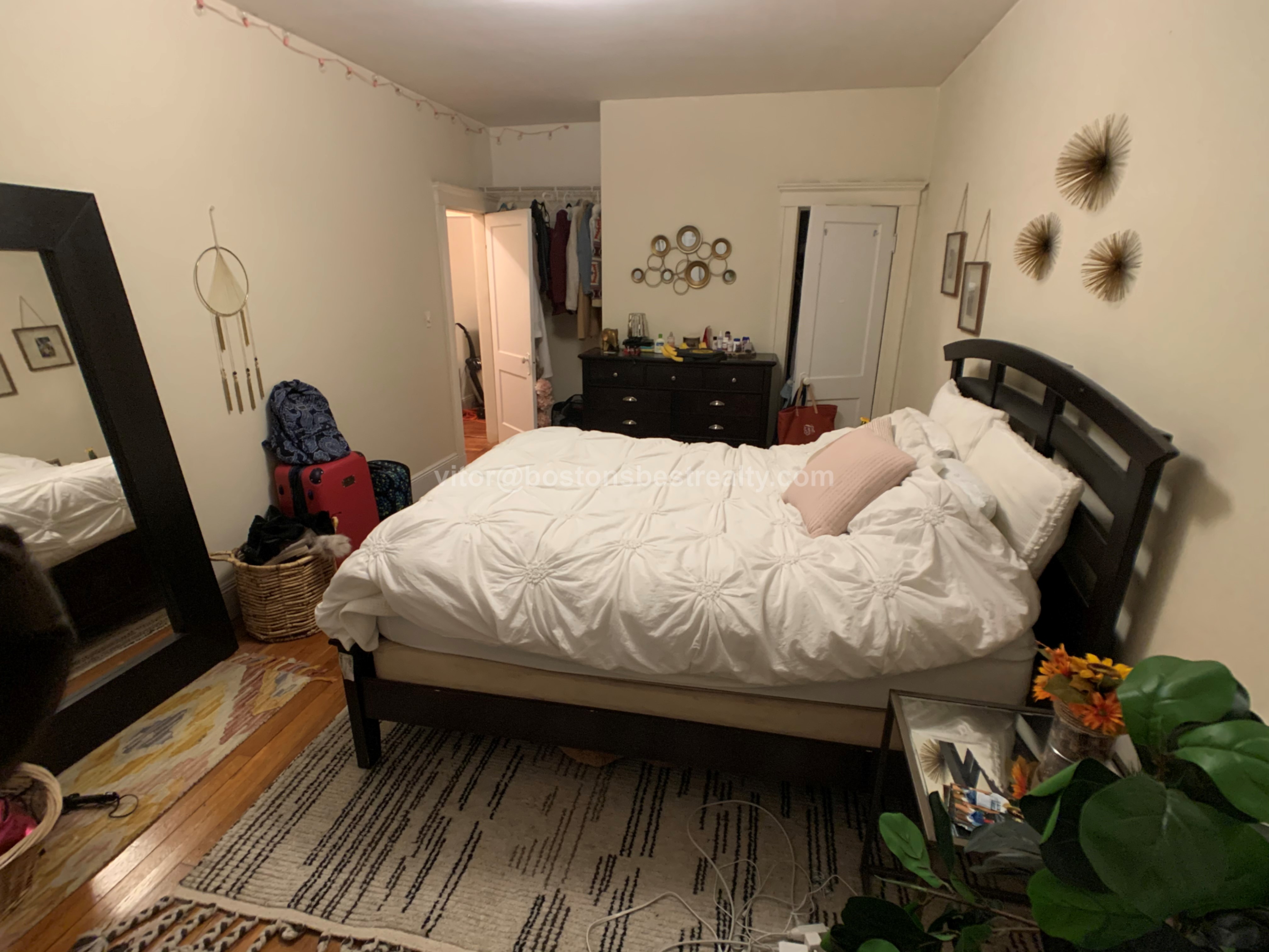 233 Kelton St, Allston