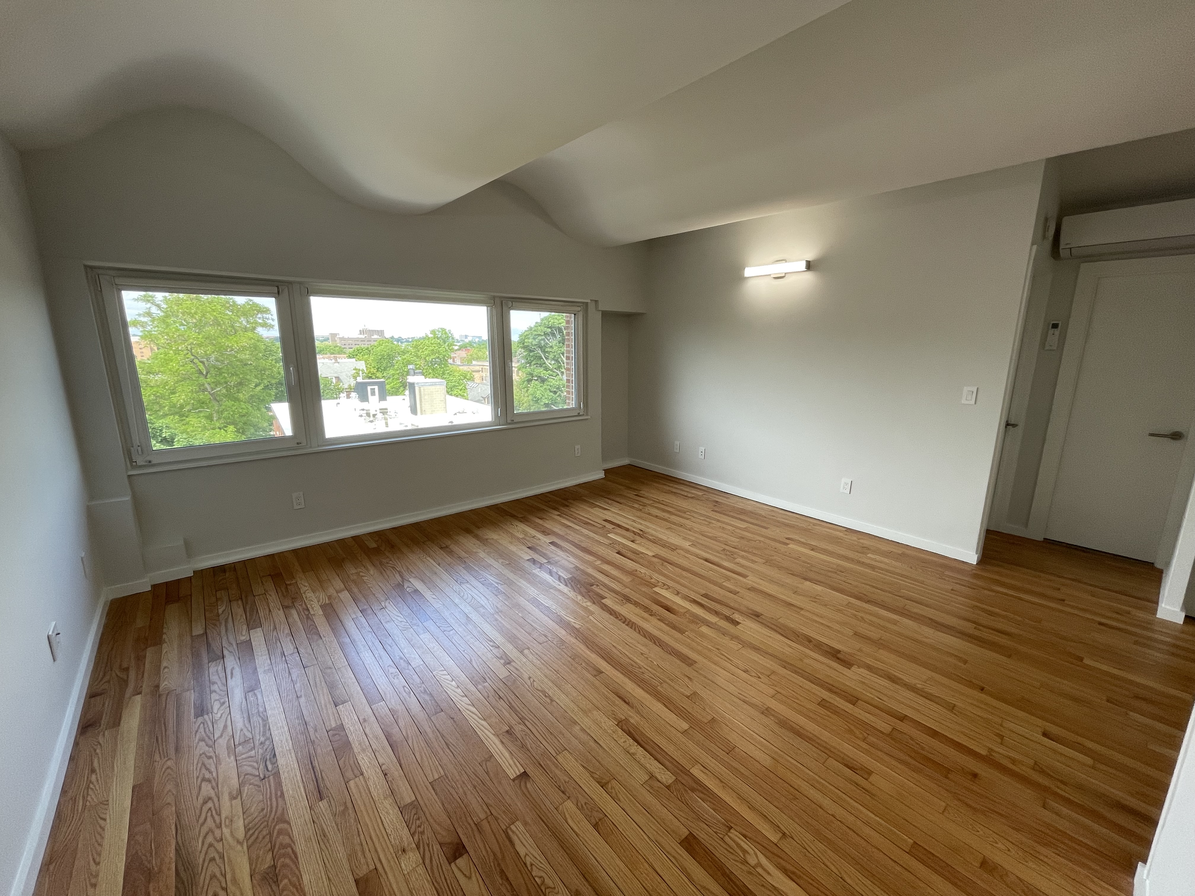 334 Harvard St, Mid-Cambridge