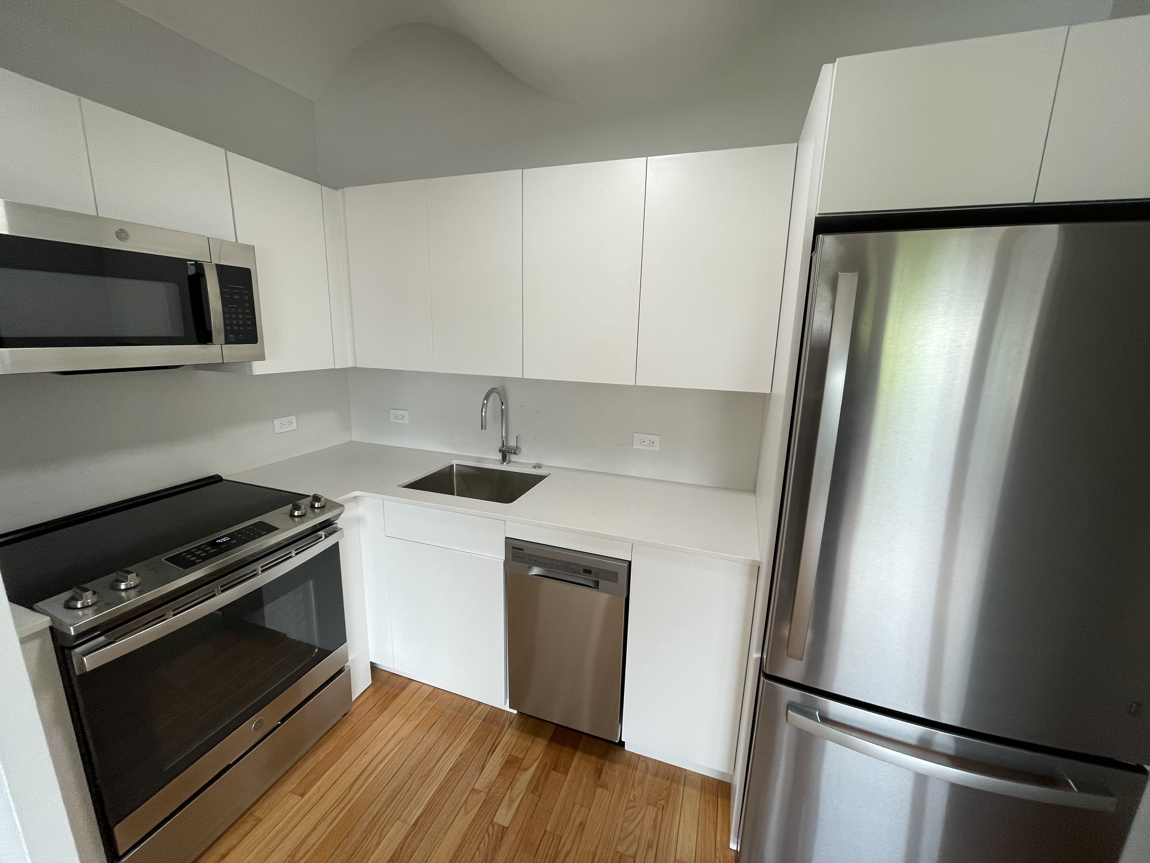 334 Harvard St, Mid-Cambridge