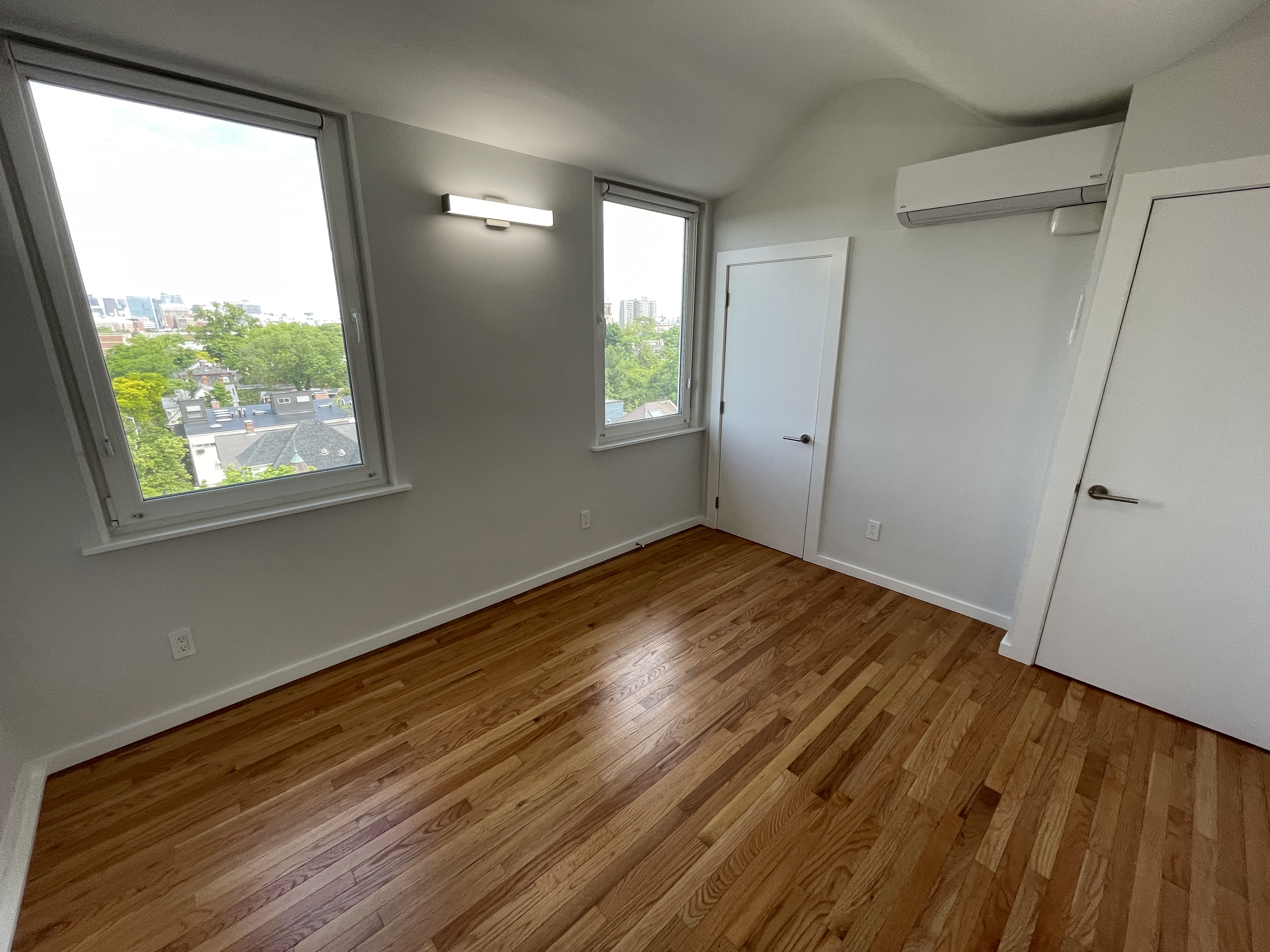 334 Harvard St, Mid-Cambridge