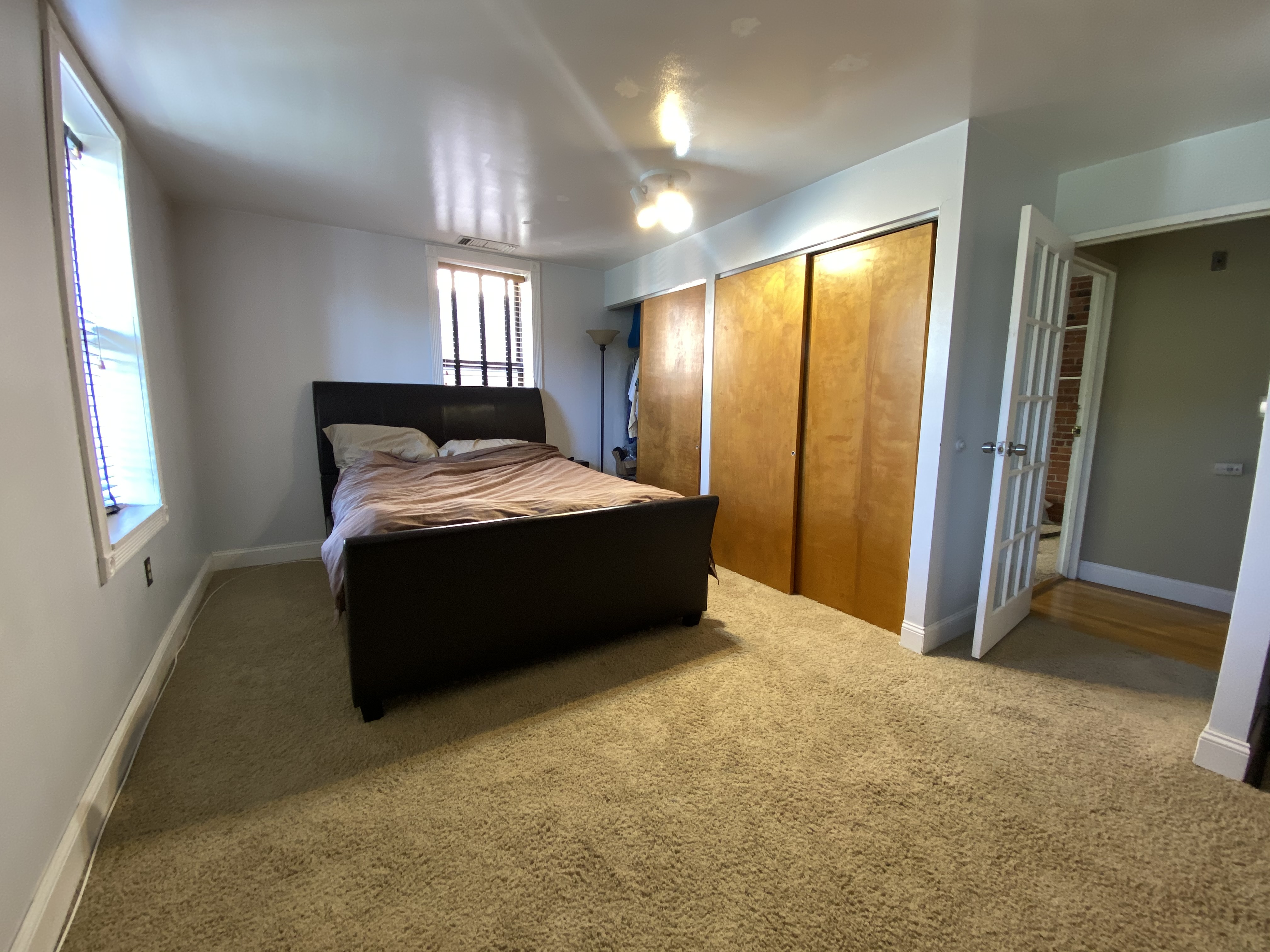 103 Gainsborough St, Fenway