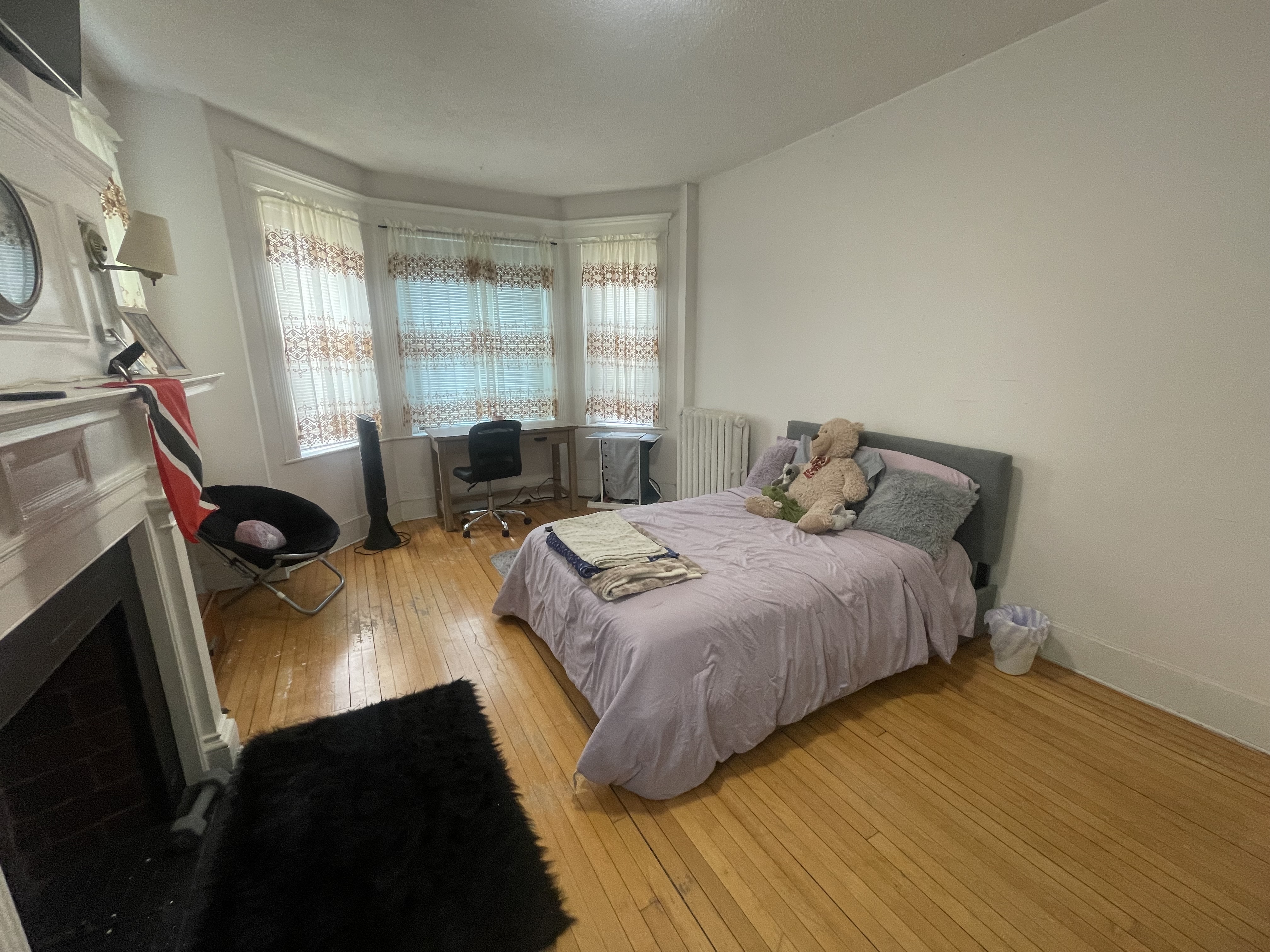 32 Glenville Ave, Allston