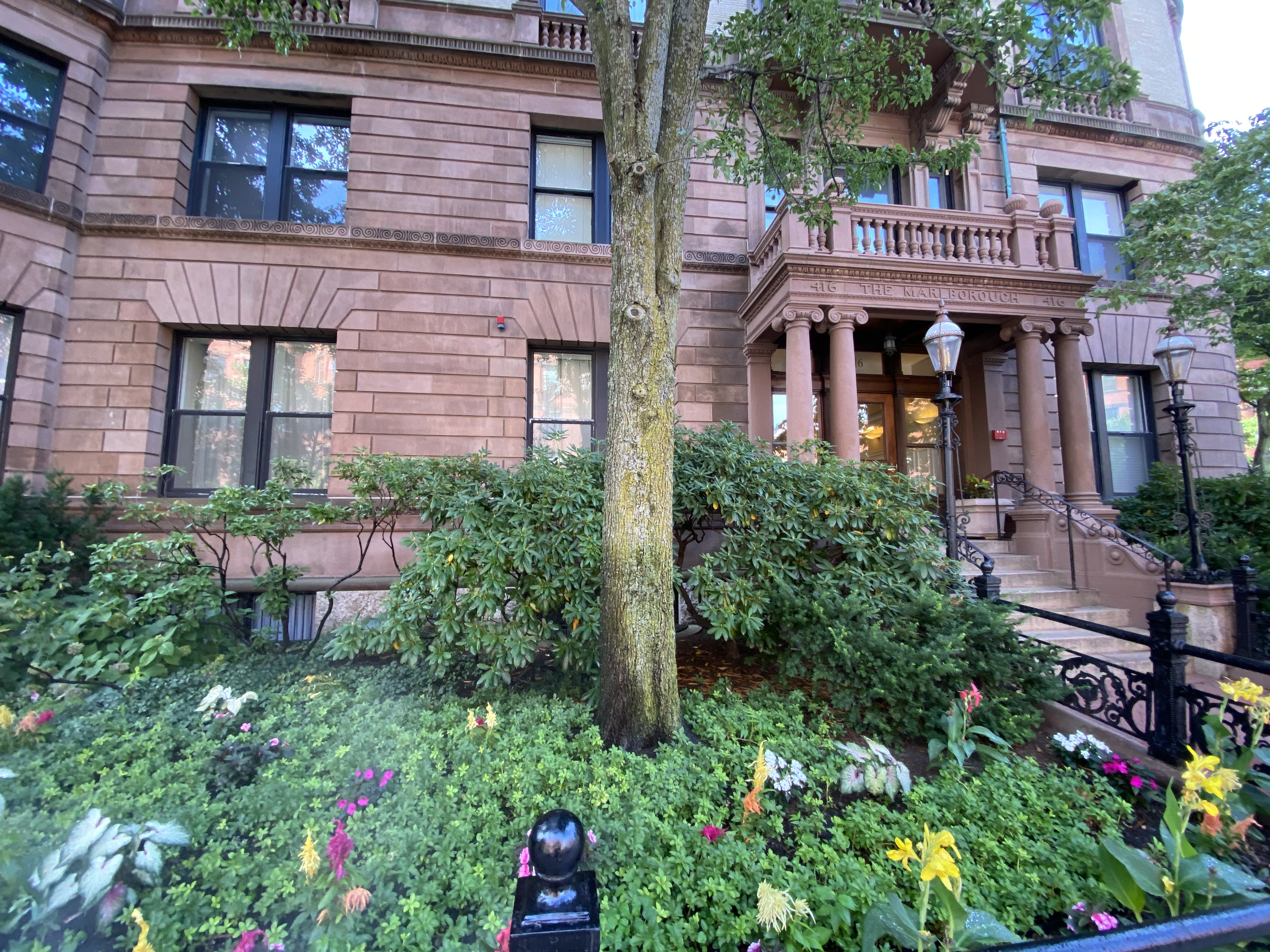 416 Marlborough St, Back Bay