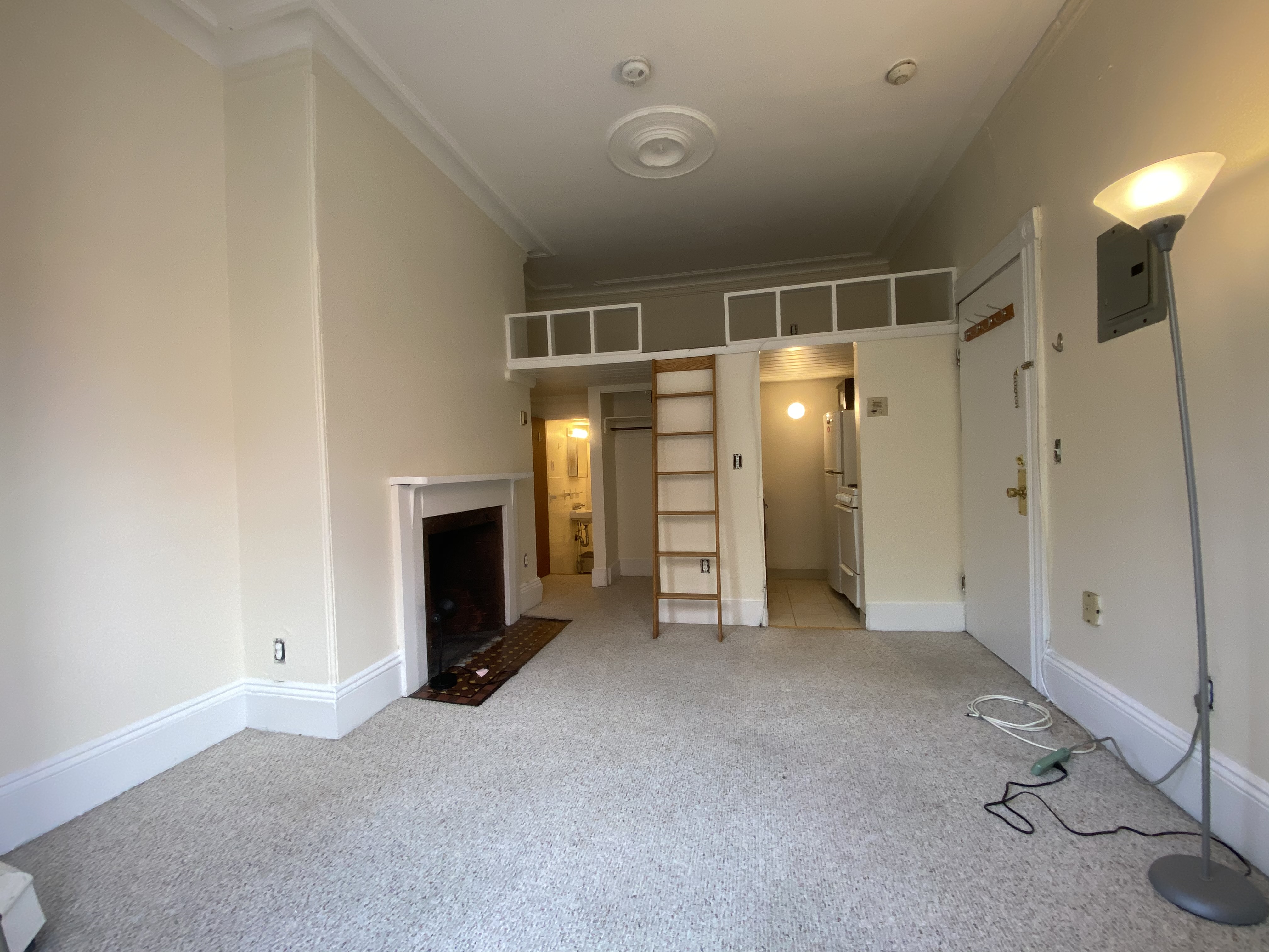 10 Symphony Rd, Fenway