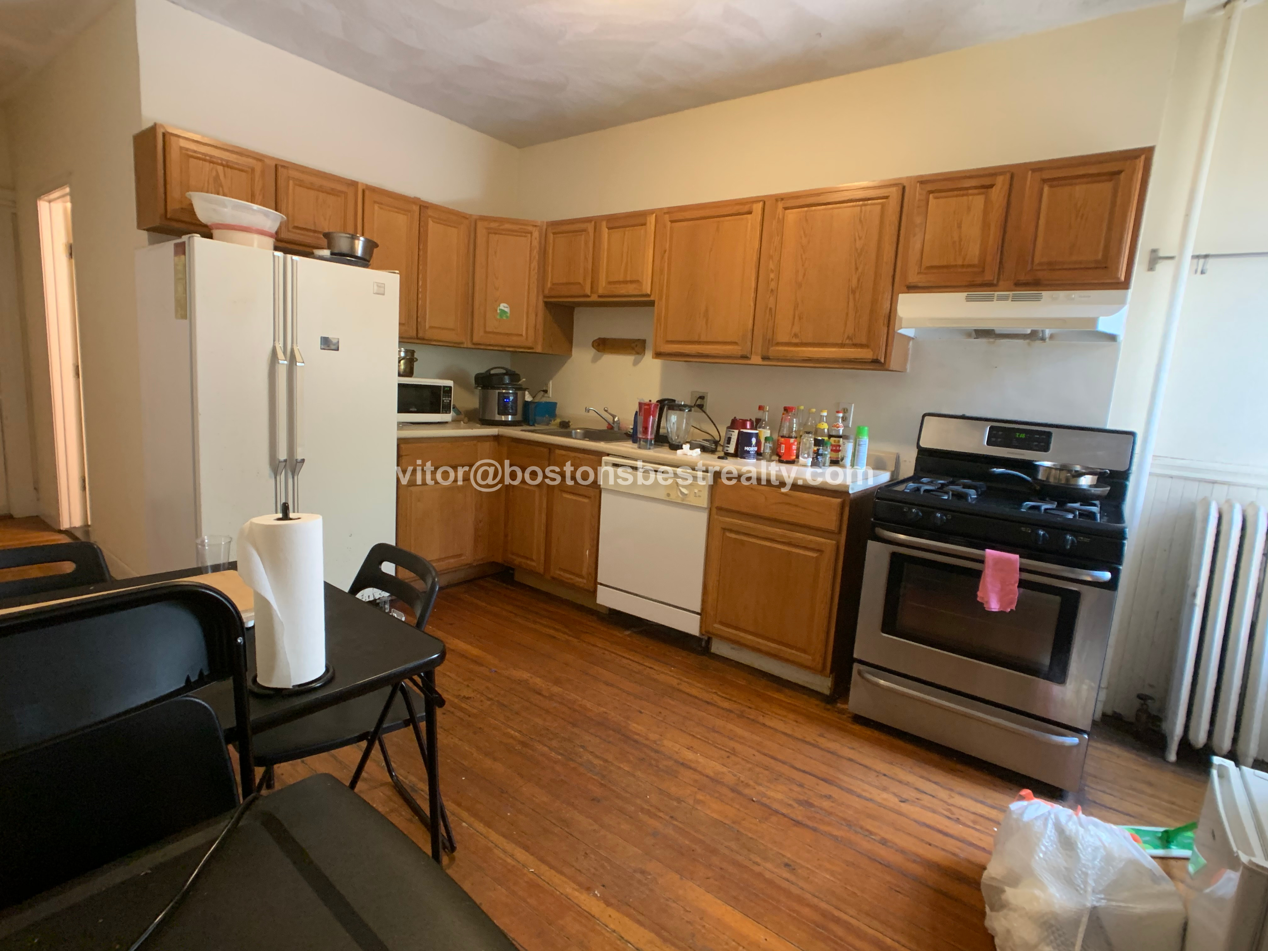 20 Strathmore Rd, Washington Square