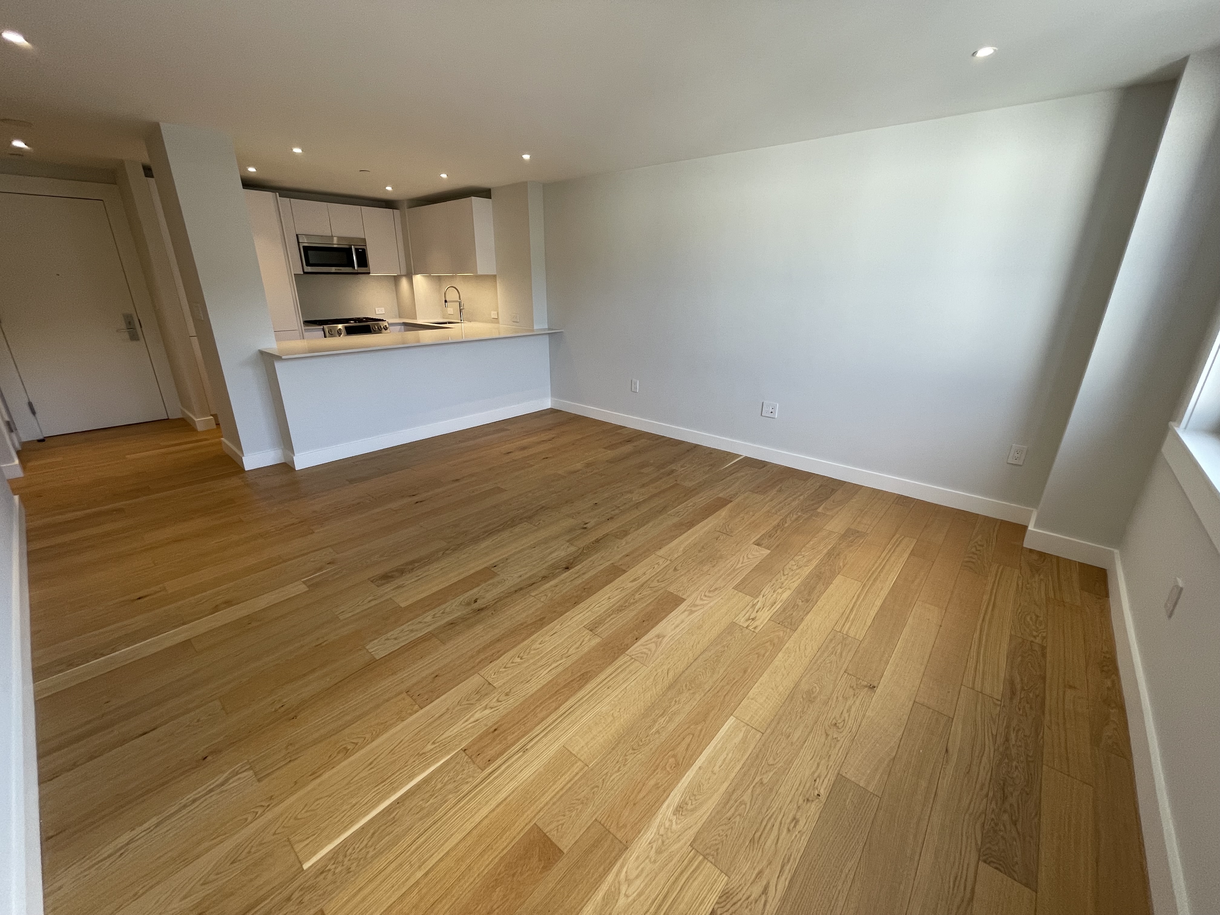 1410 Columbia Rd, South Boston