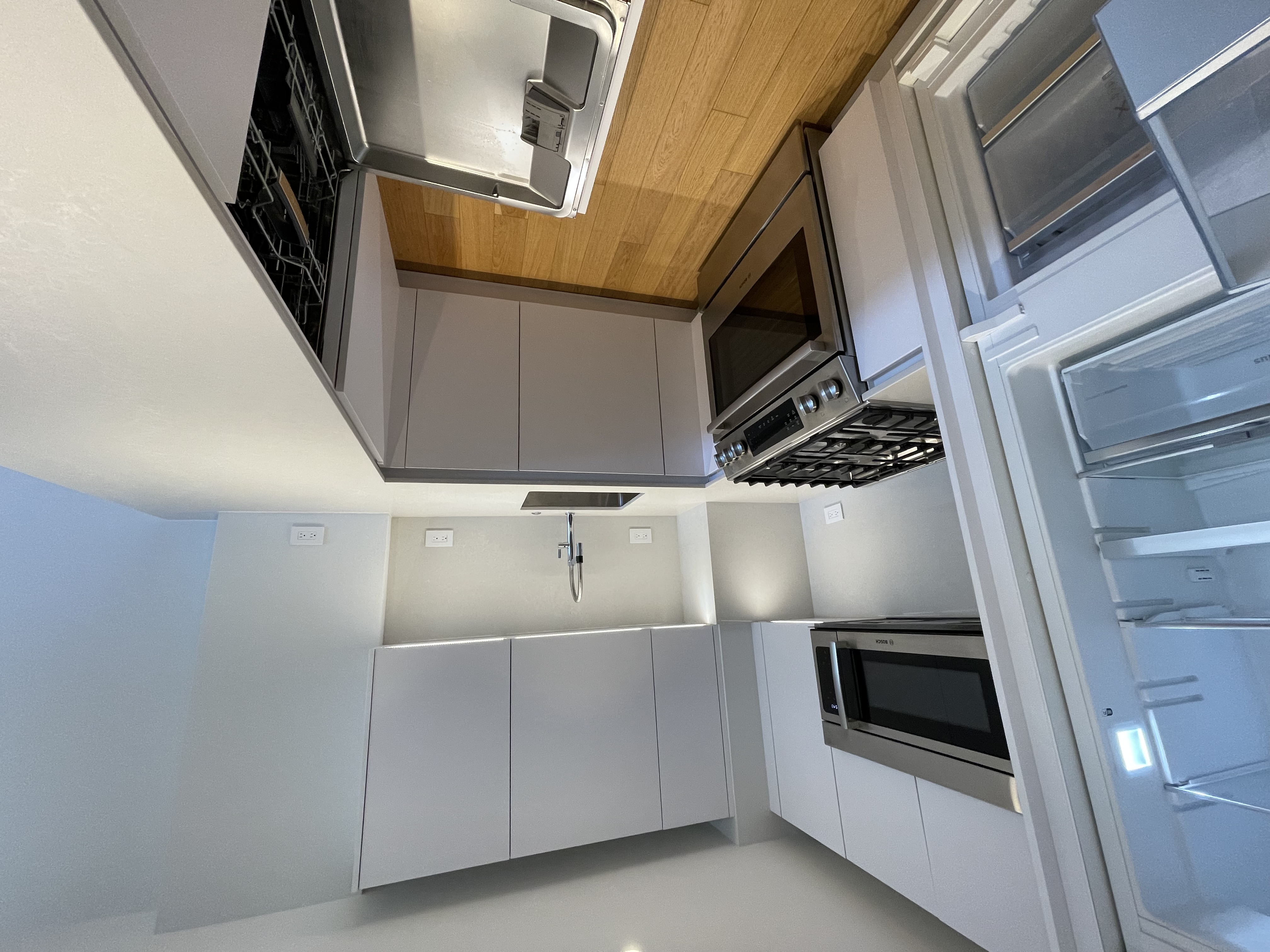 1410 Columbia Rd, South Boston