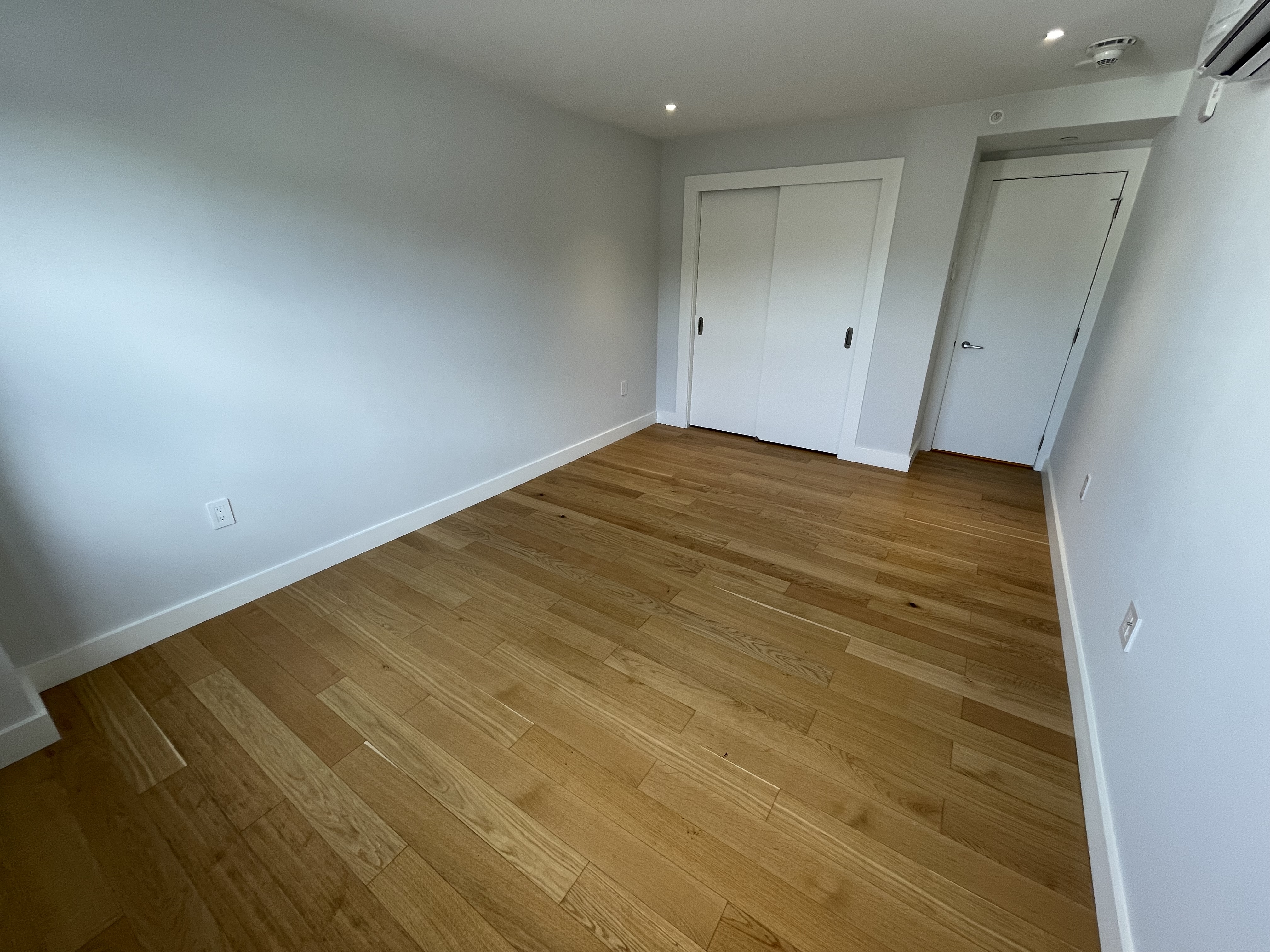 1410 Columbia Rd, South Boston