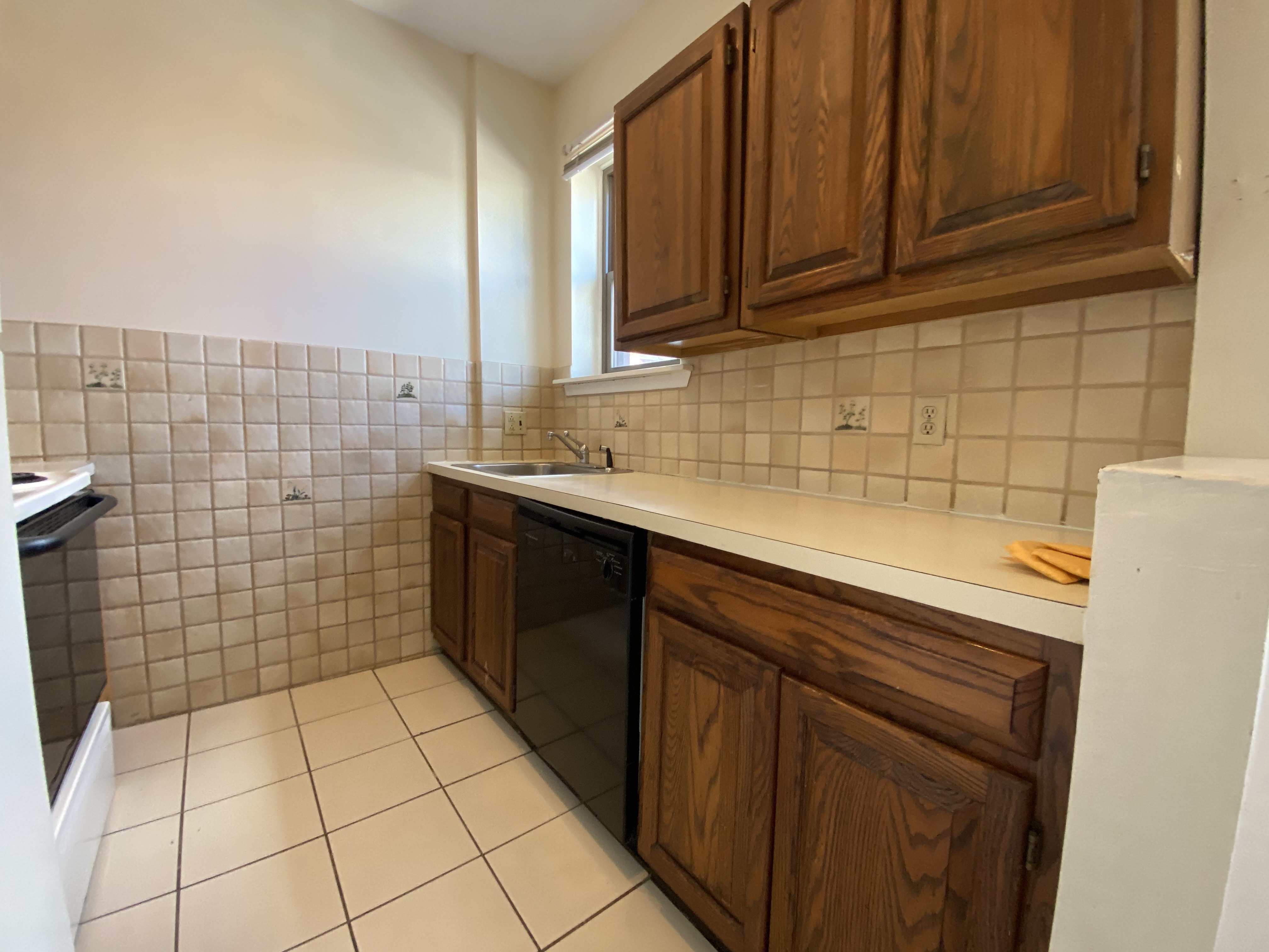 54 Gainsborough St, Fenway