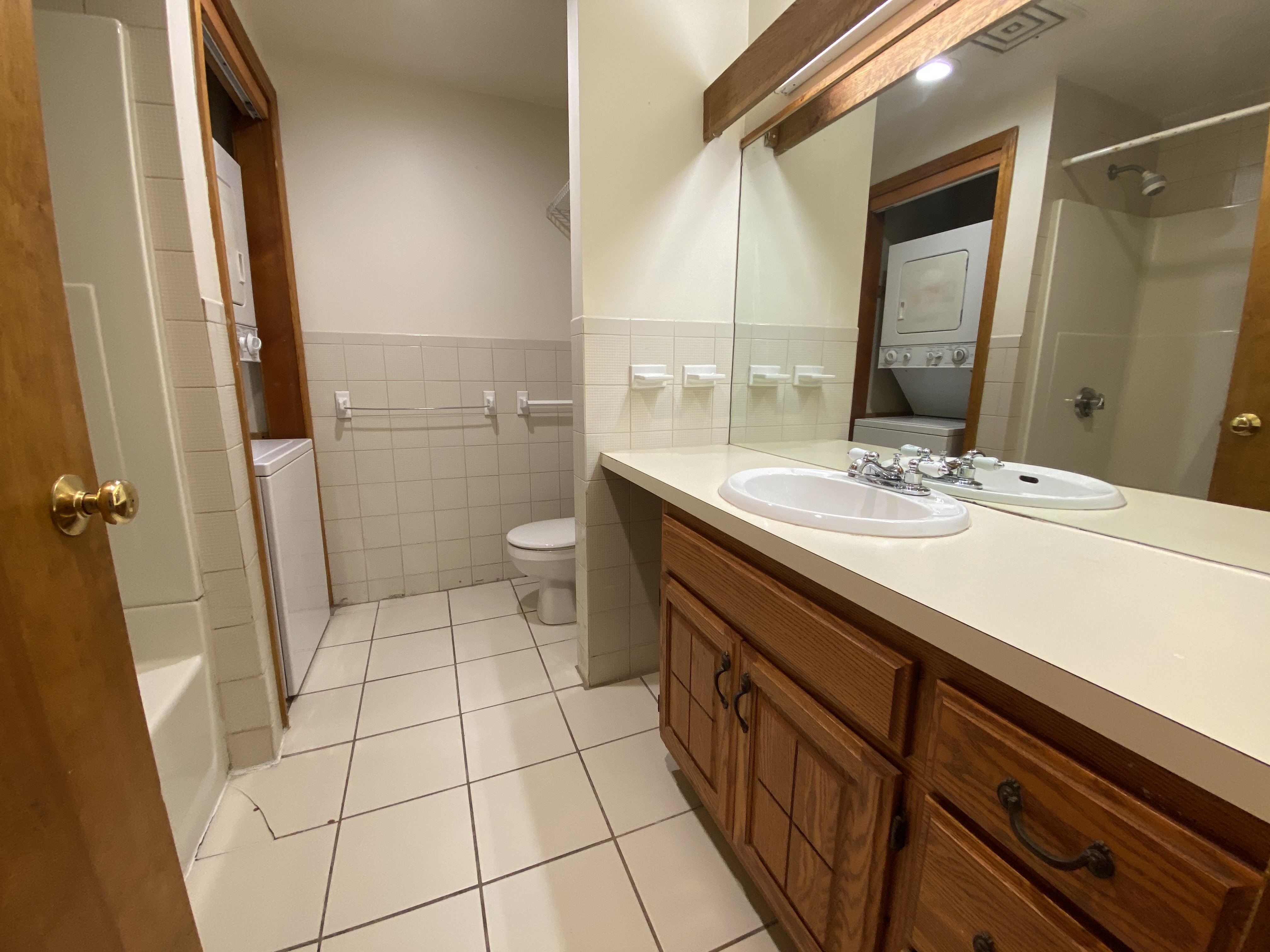 54 Gainsborough St, Fenway