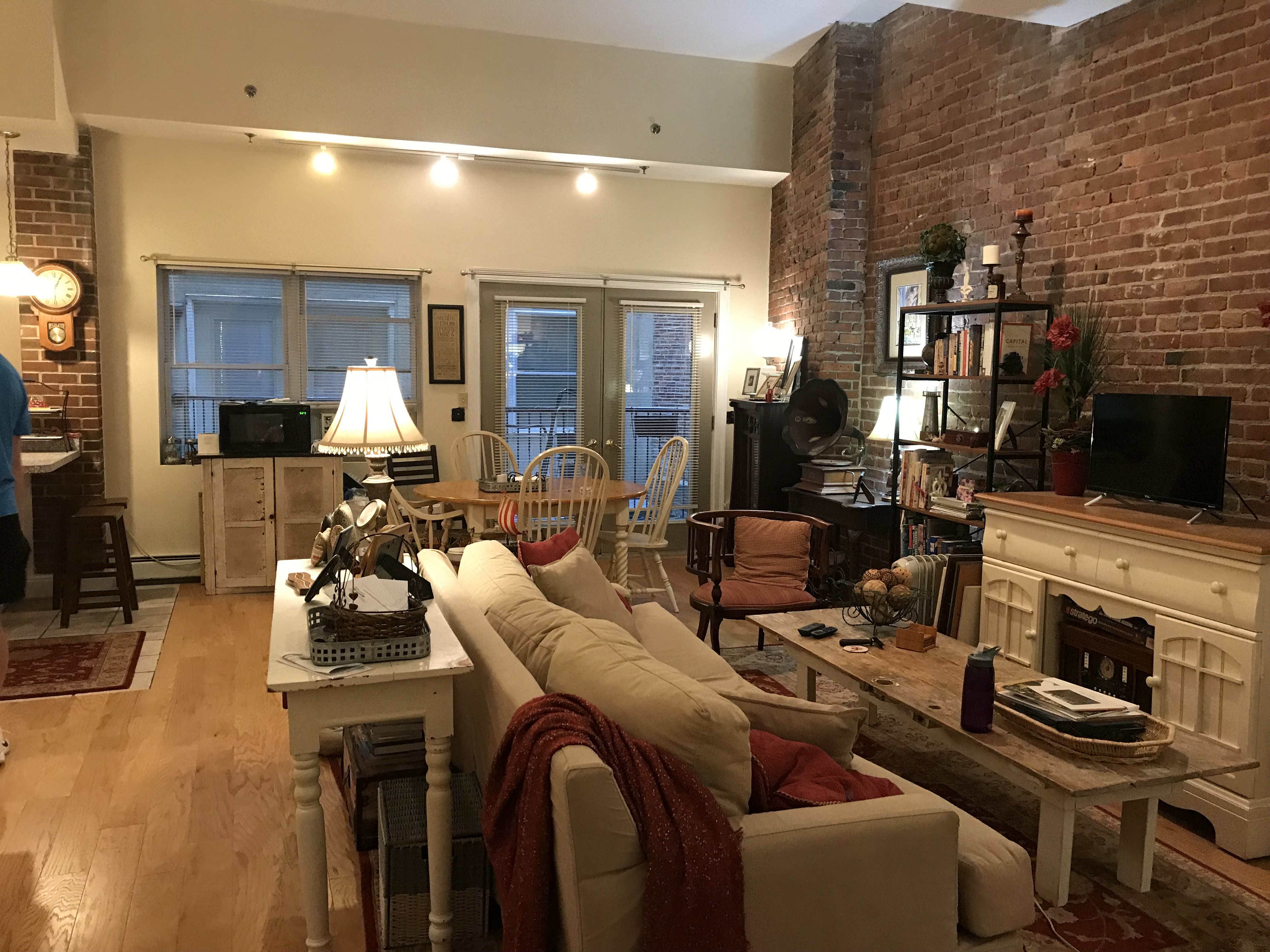 452 Hanover St, North End