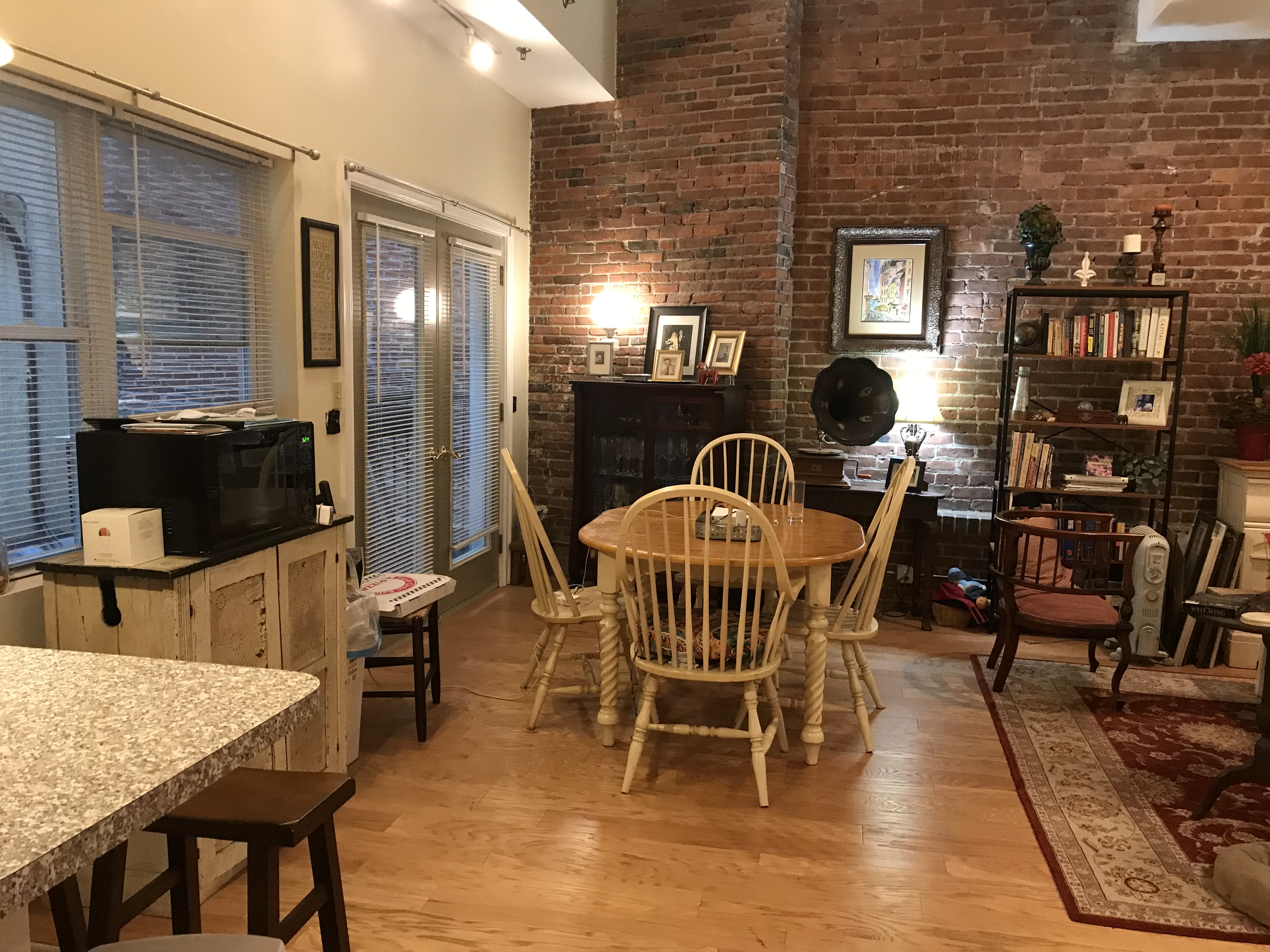 452 Hanover St, North End