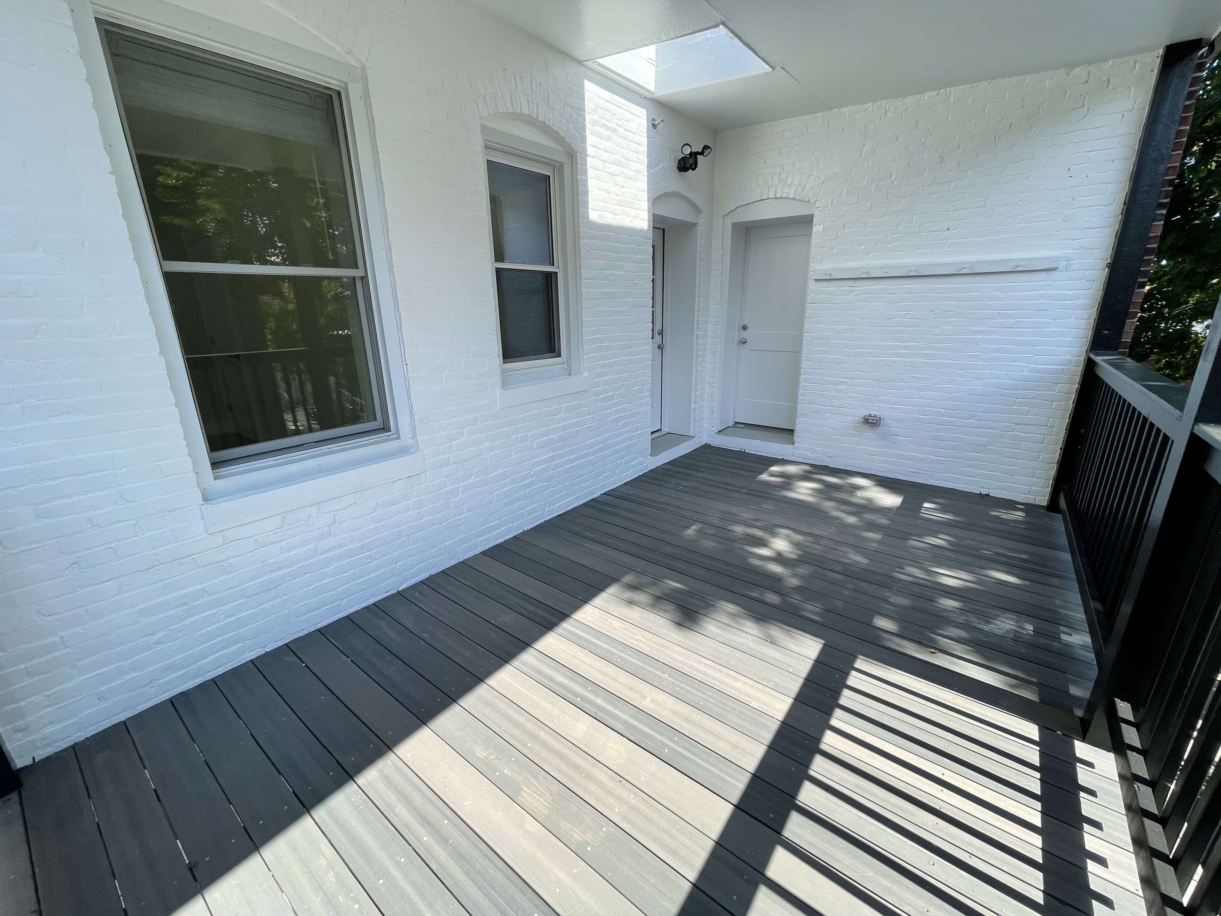 14 Mount Hood Rd, Brighton