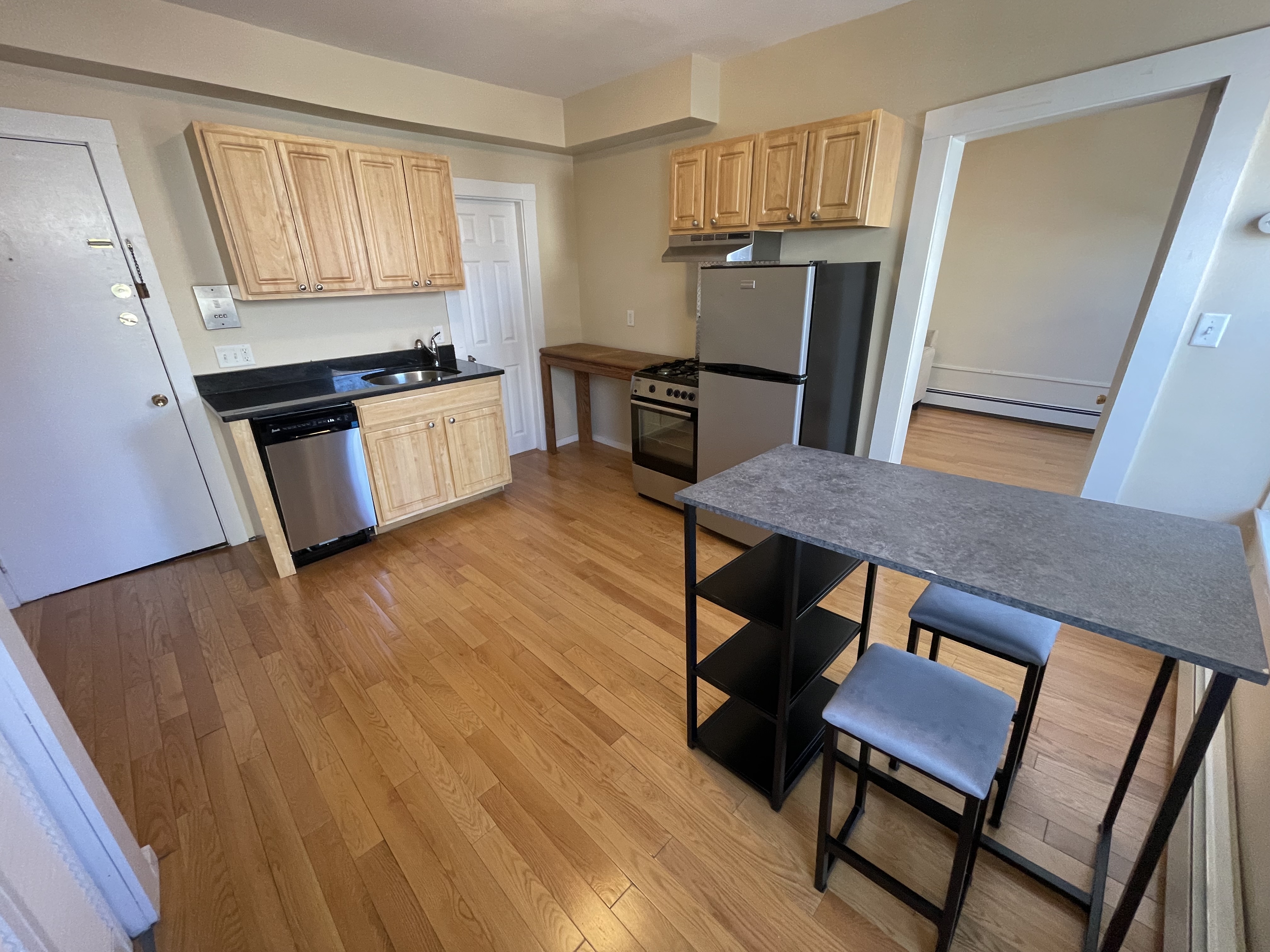 232 Cambridge St, Beacon Hill