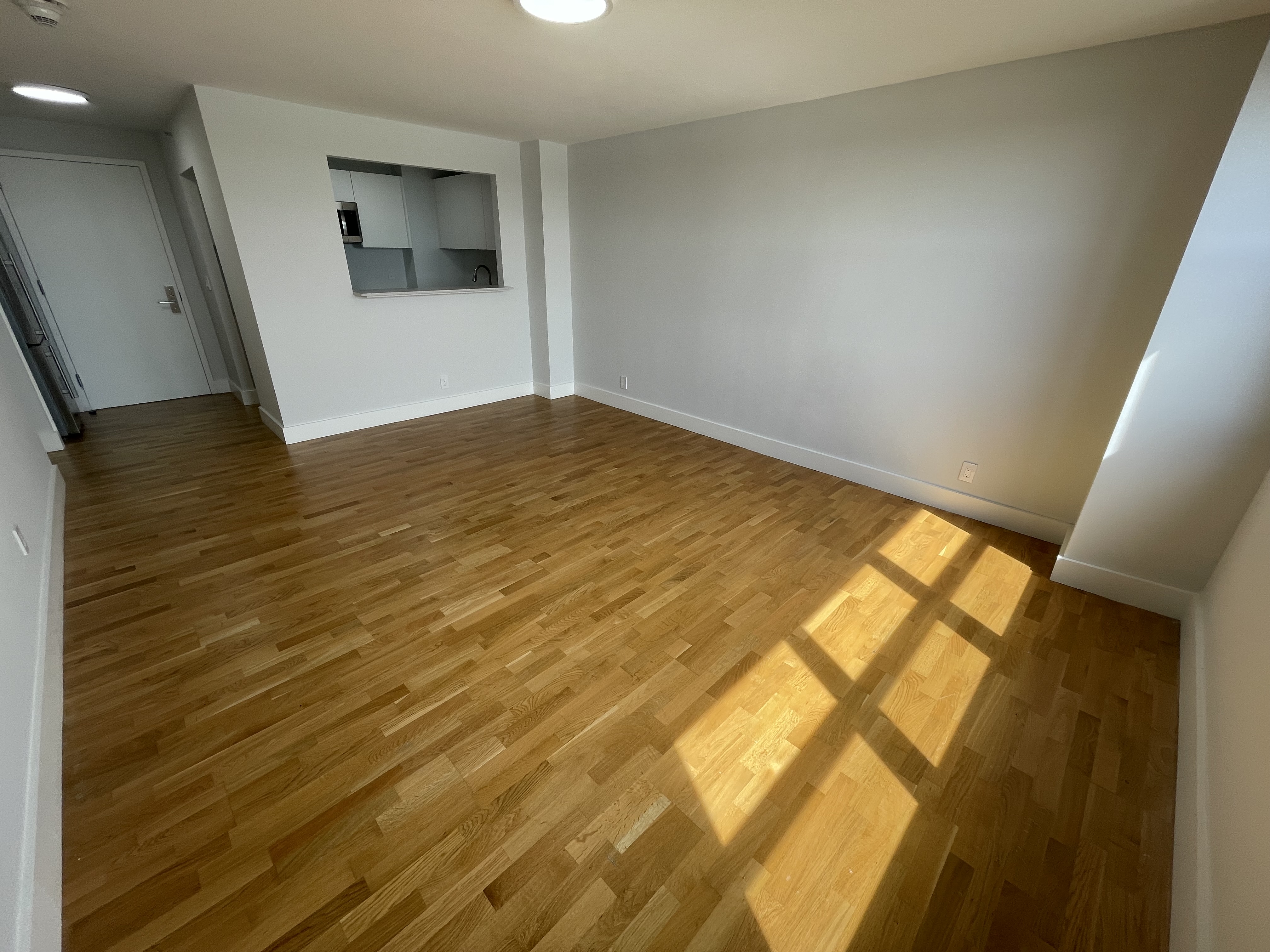 1410 Columbia Rd, South Boston