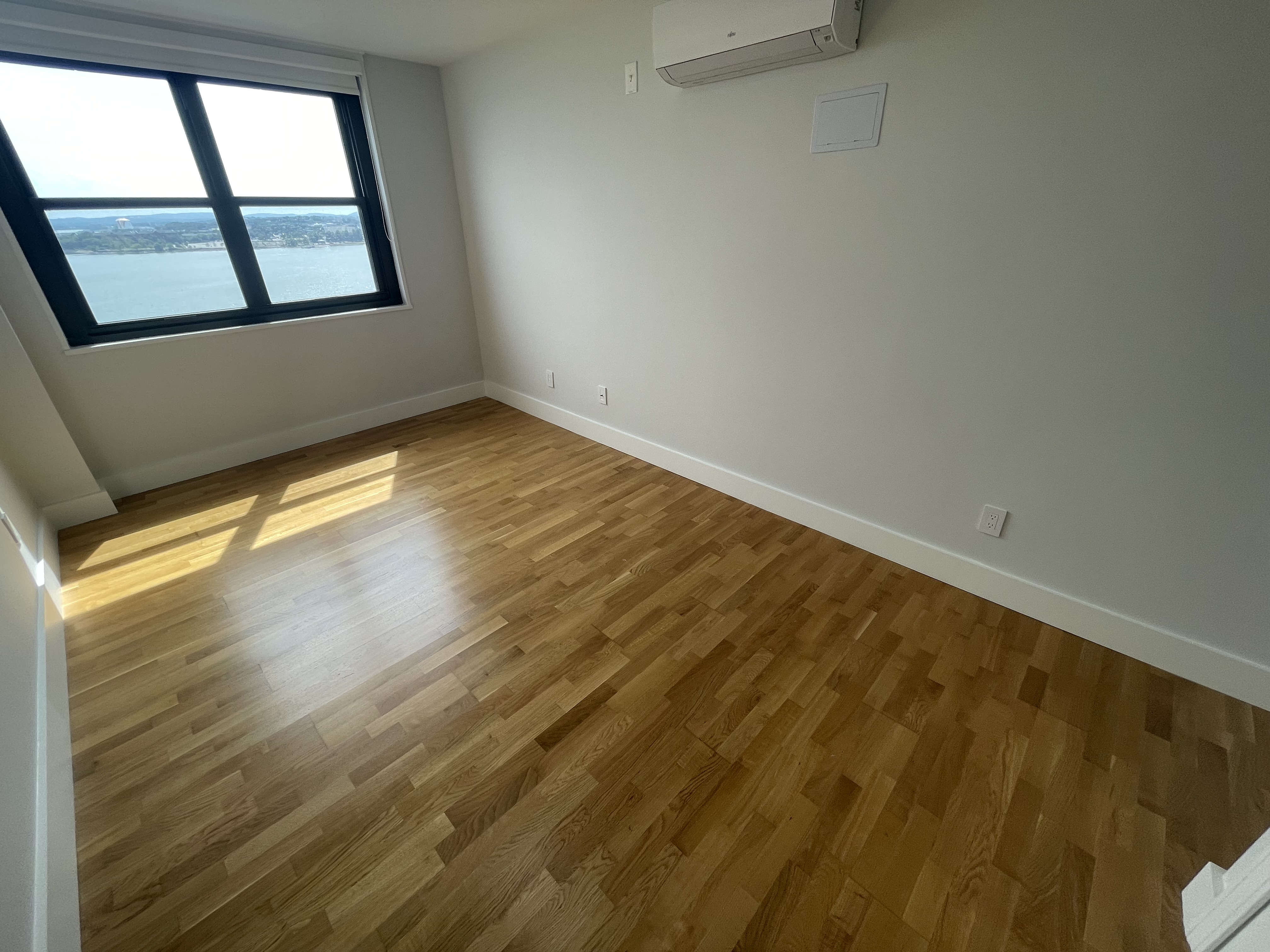 1410 Columbia Rd, South Boston