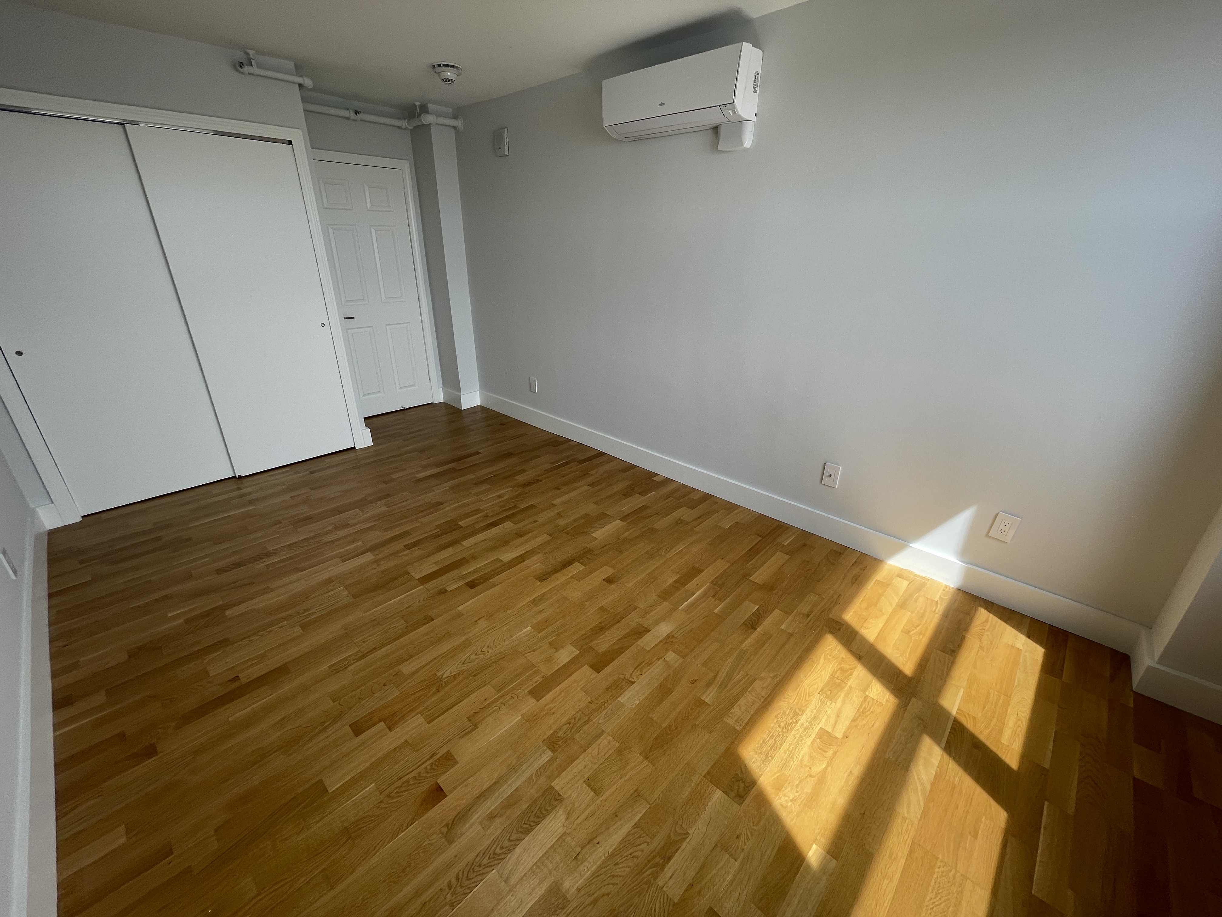 1410 Columbia Rd, South Boston