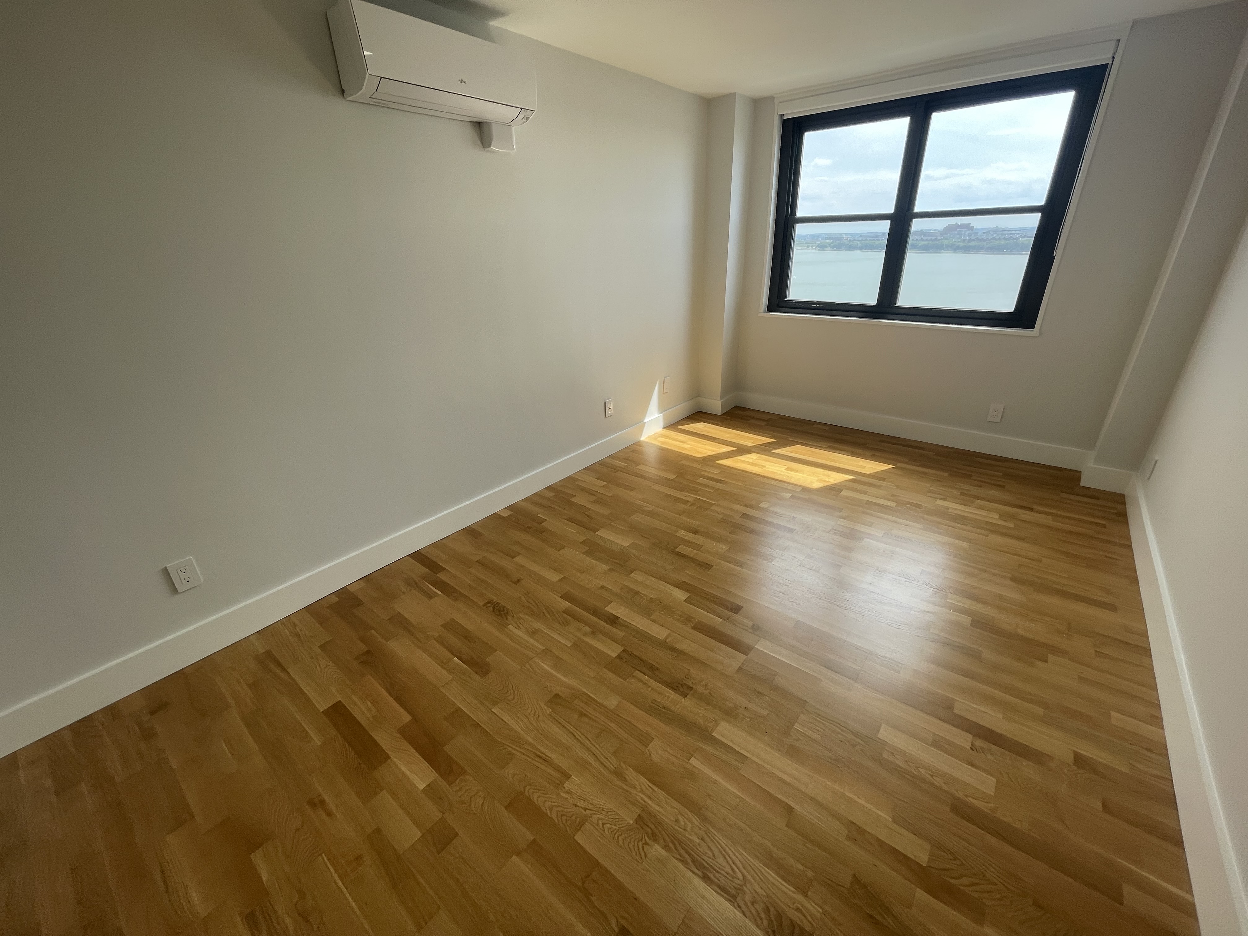 1410 Columbia Rd, South Boston