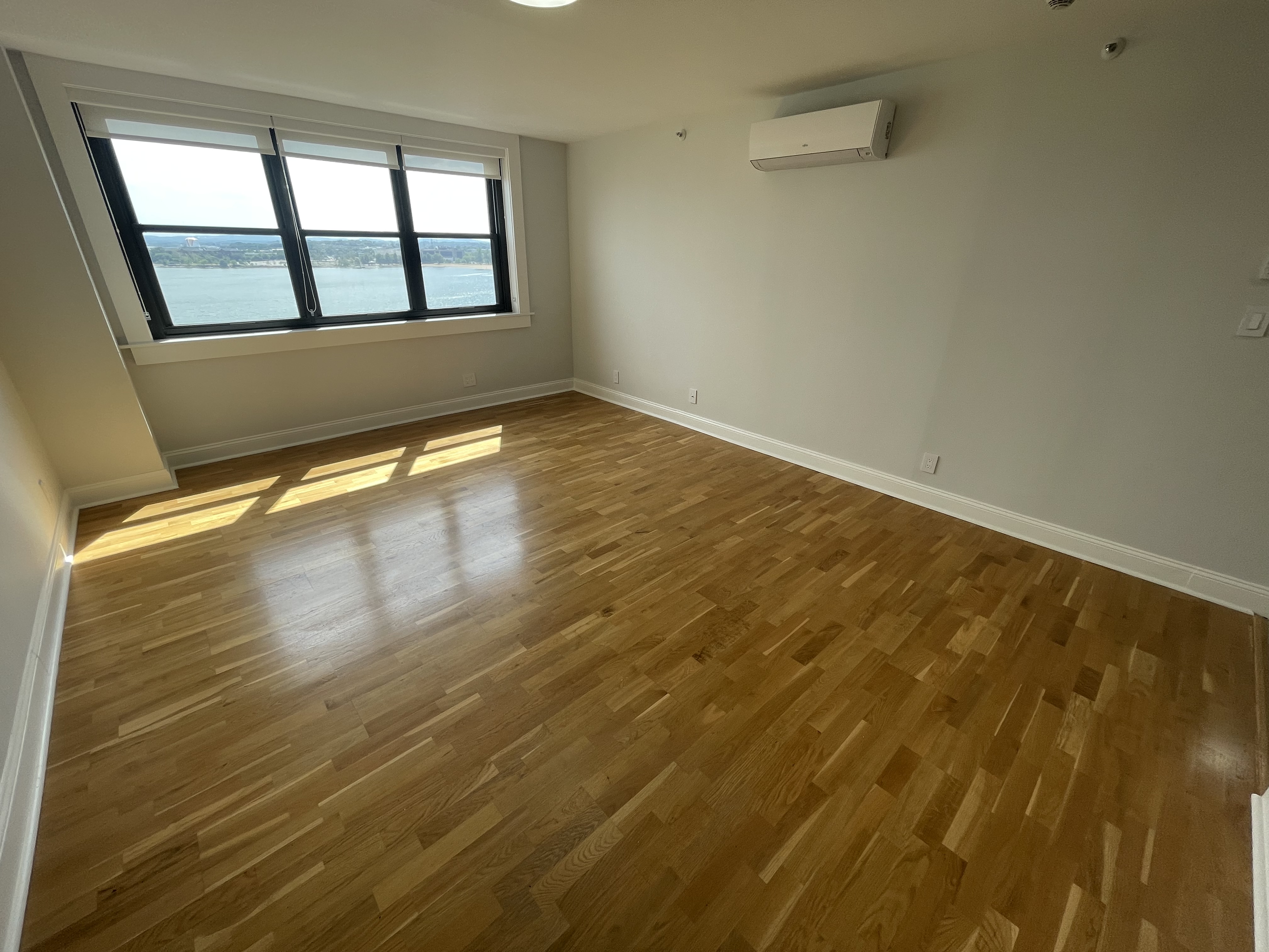 1410 Columbia Rd, South Boston