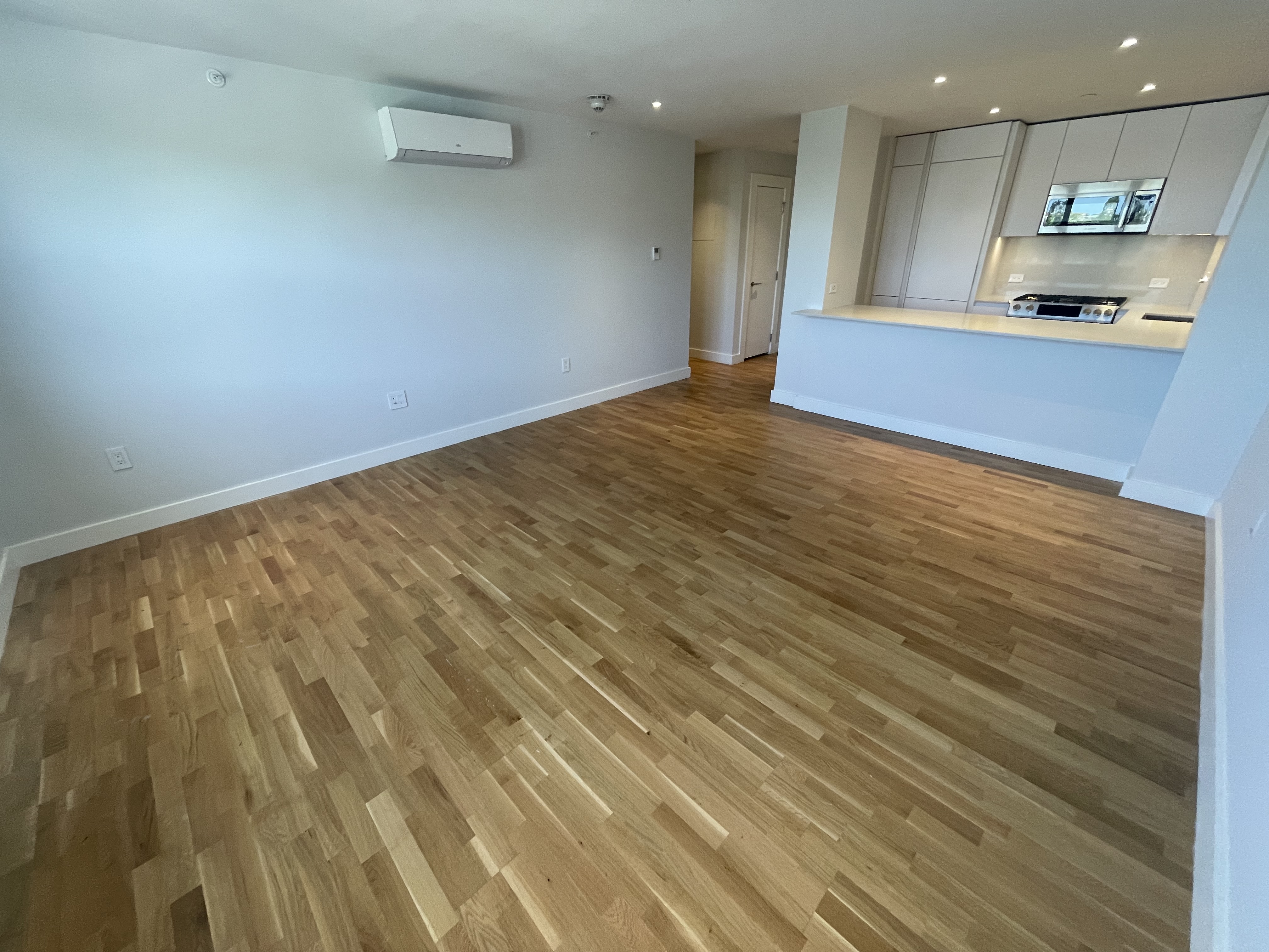 1410 Columbia Rd, South Boston