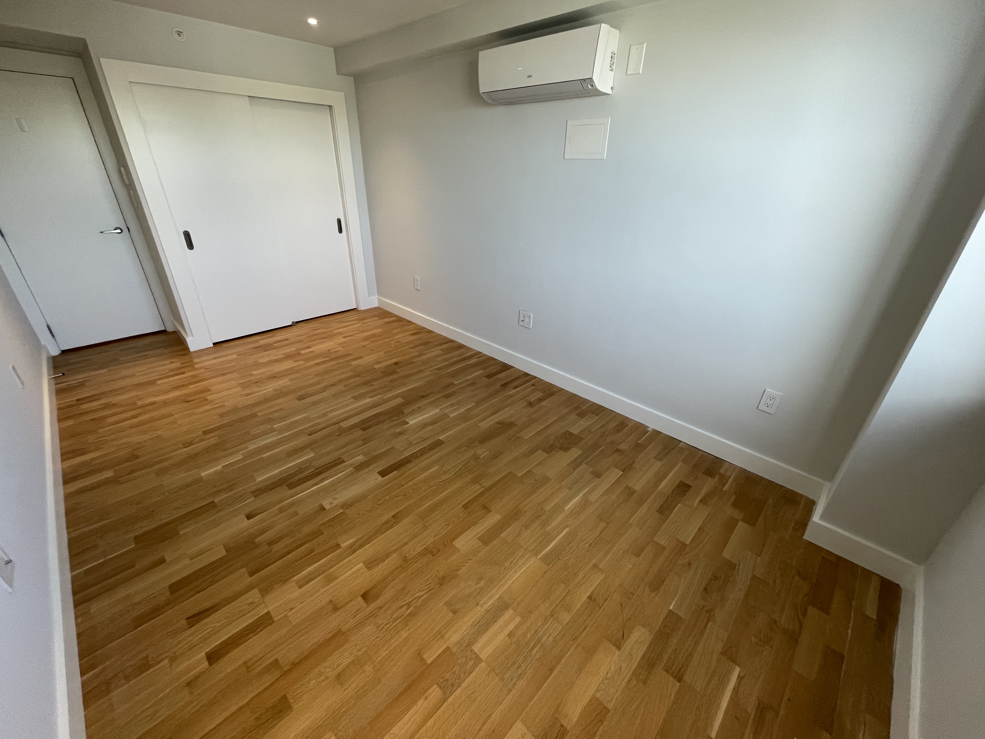 1410 Columbia Rd, South Boston