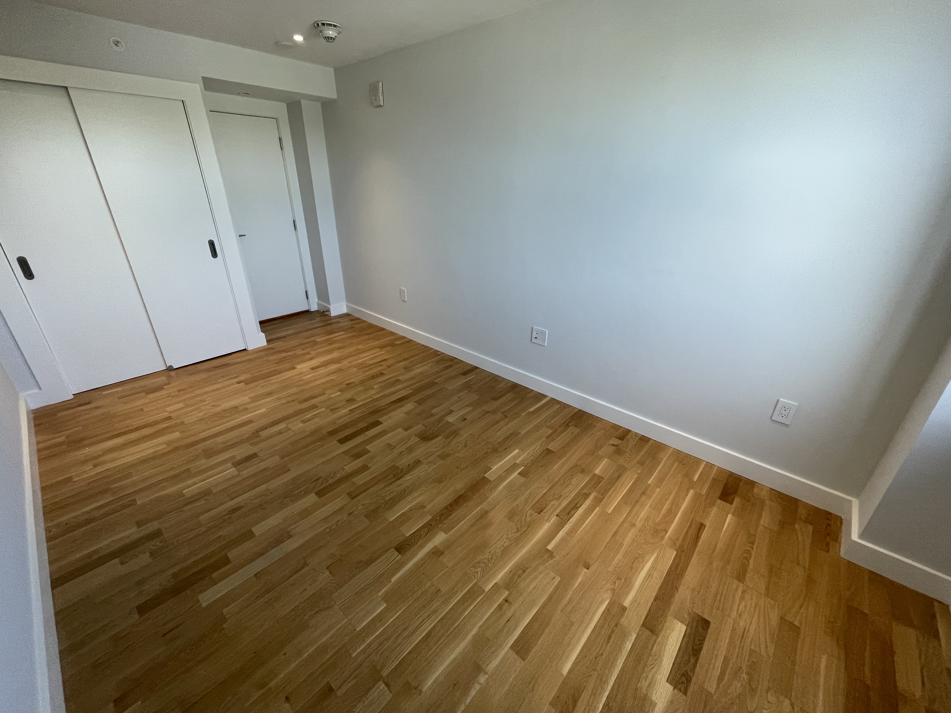 1410 Columbia Rd, South Boston