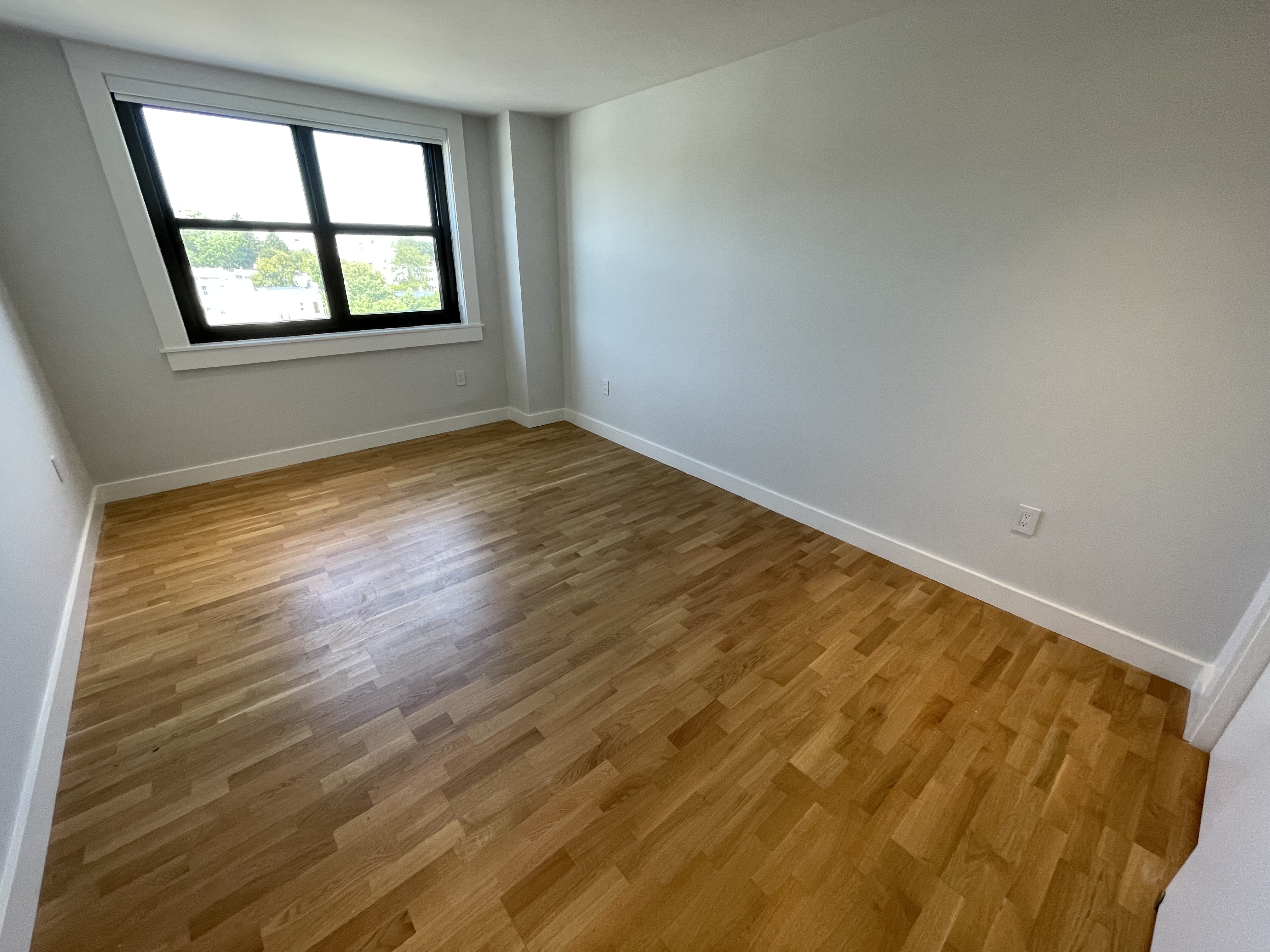 1410 Columbia Rd, South Boston