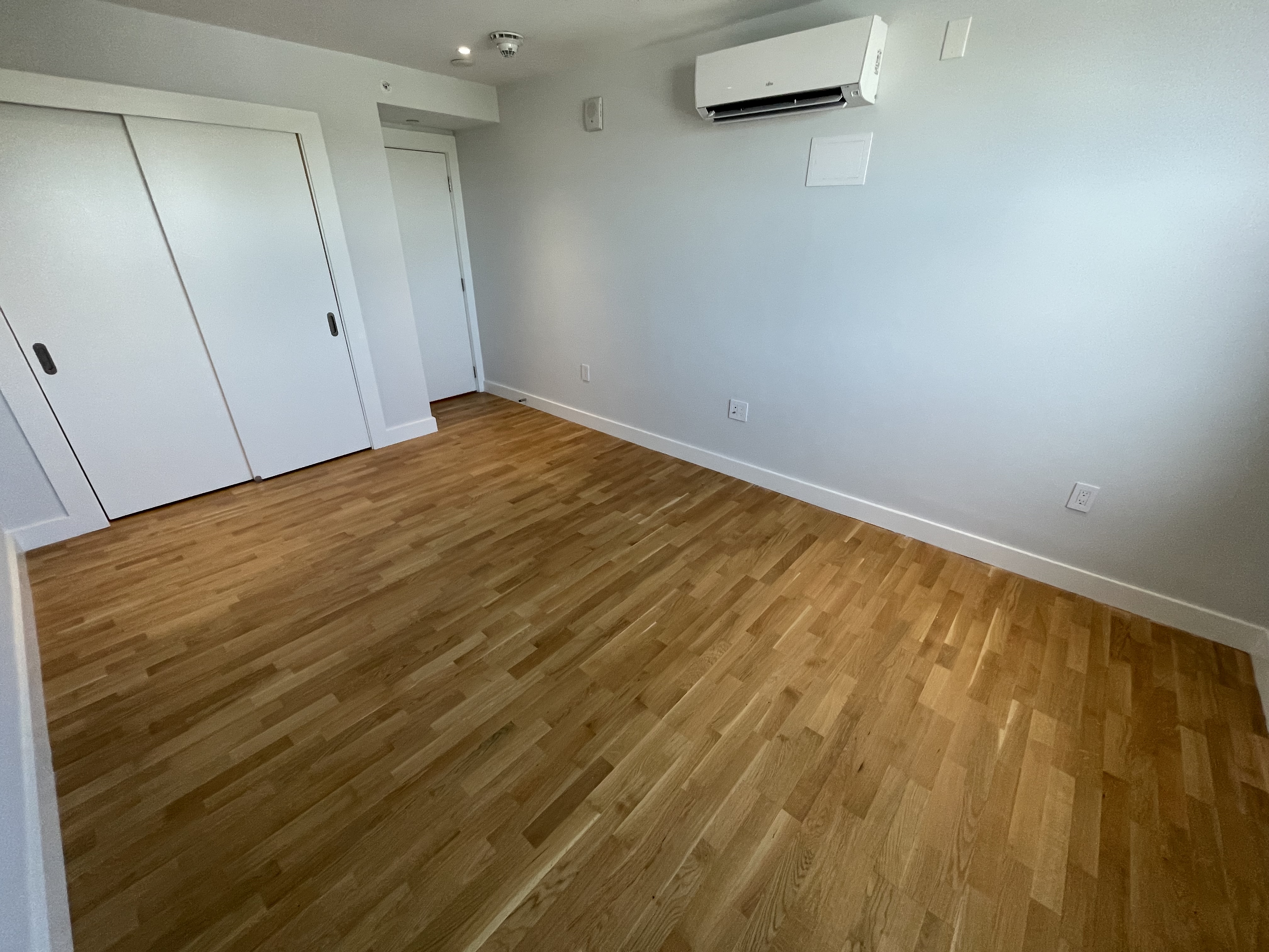 1410 Columbia Rd, South Boston