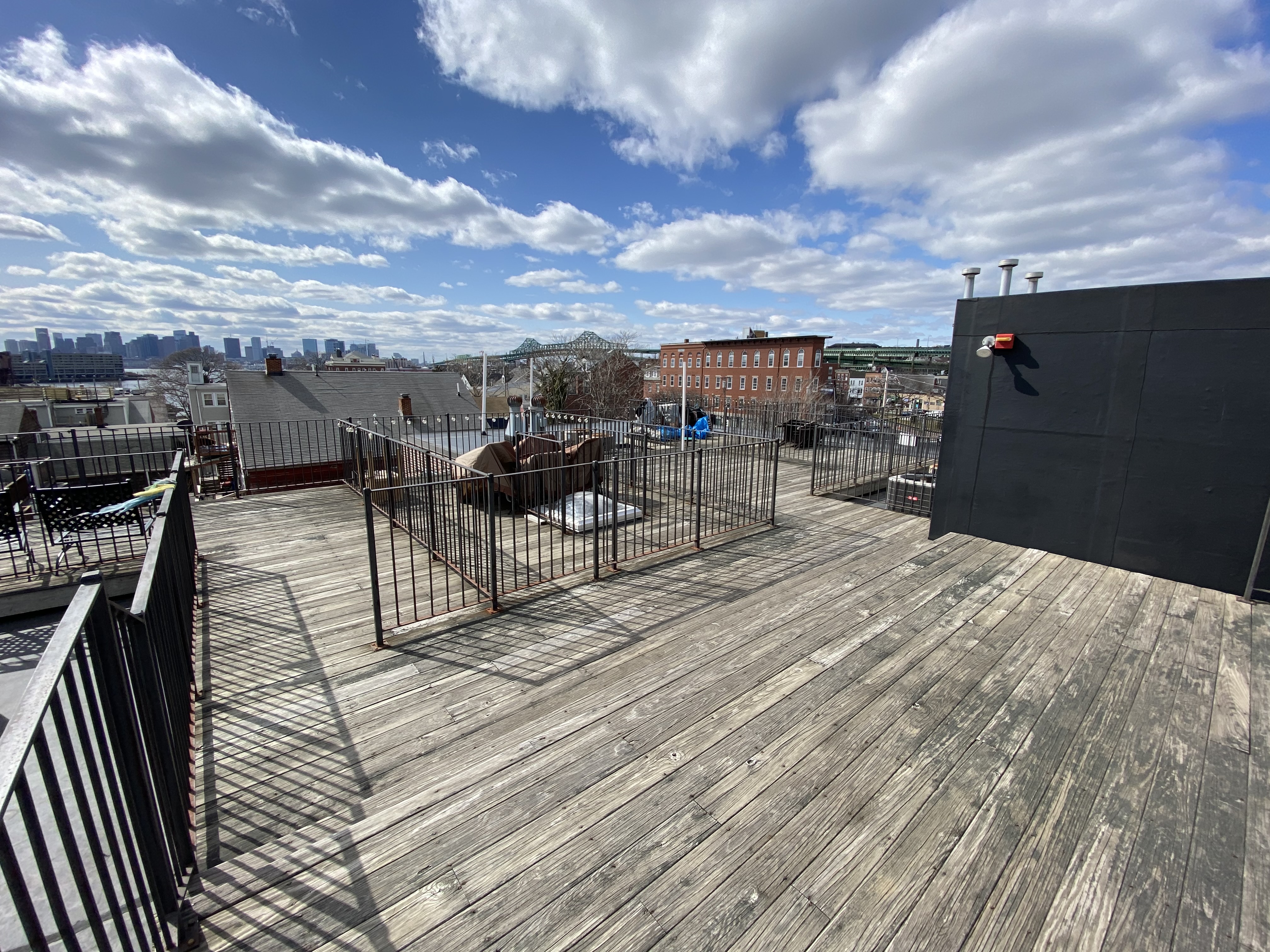 100 Pearl St, Chelsea