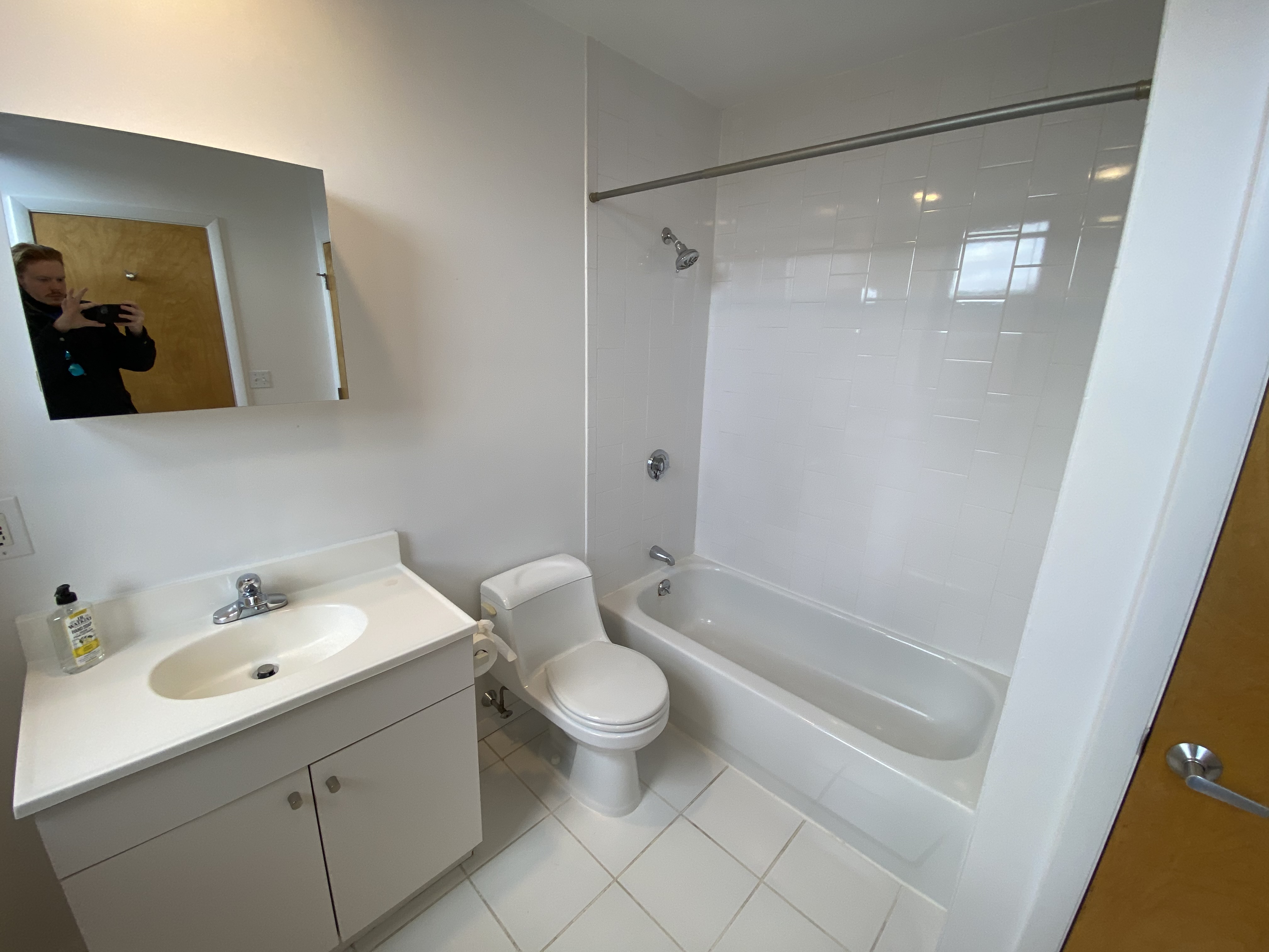 100 Pearl St, Chelsea