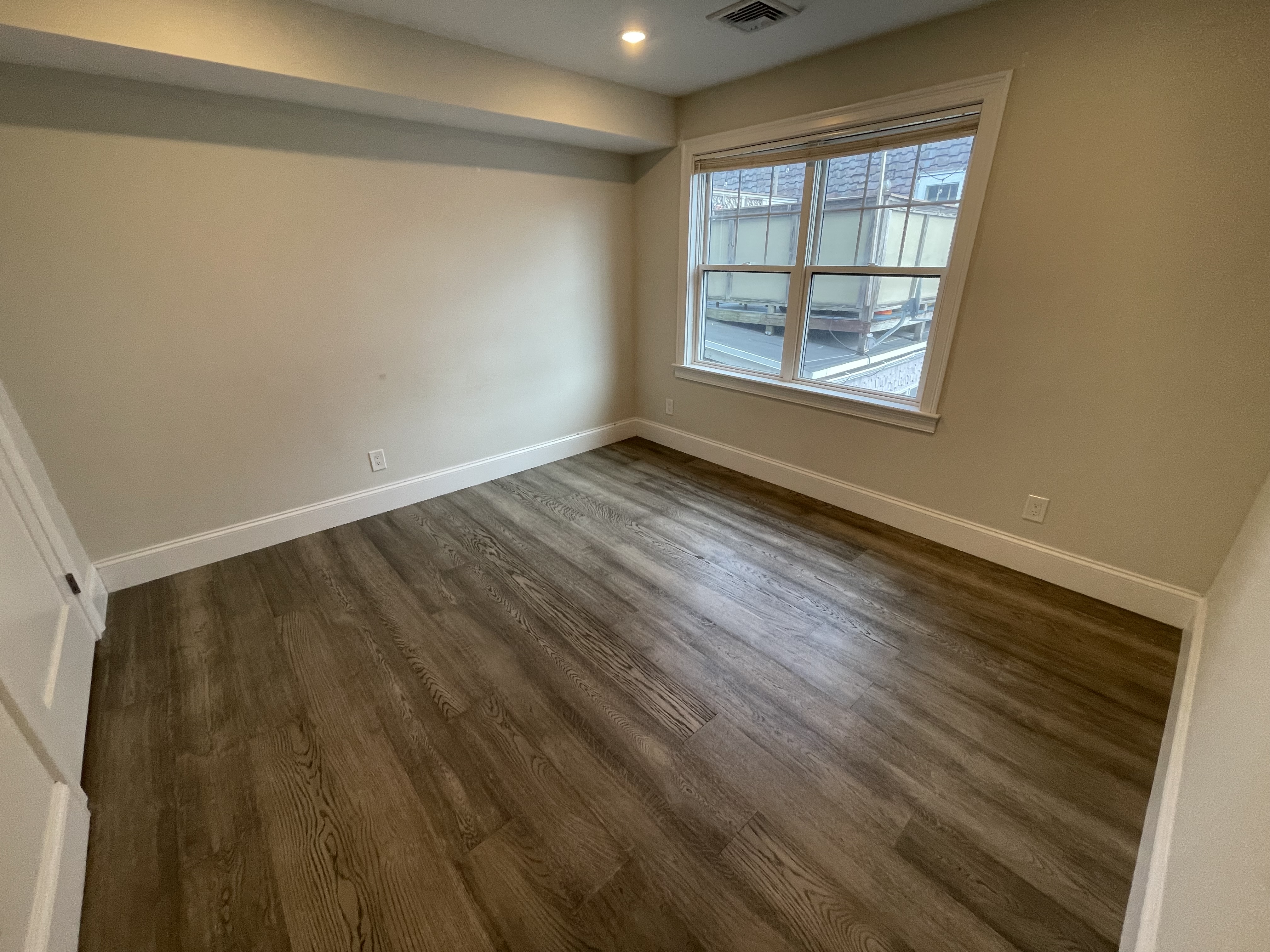 5 Trenton St, East Boston