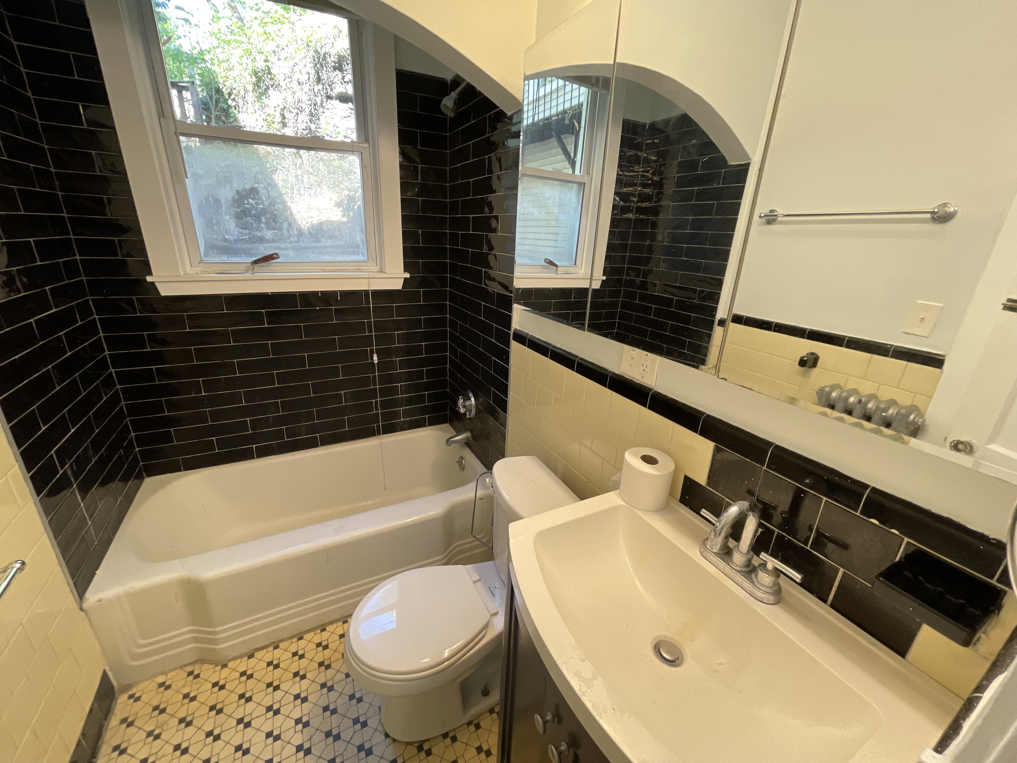 1789 Commonwealth Ave, Brighton