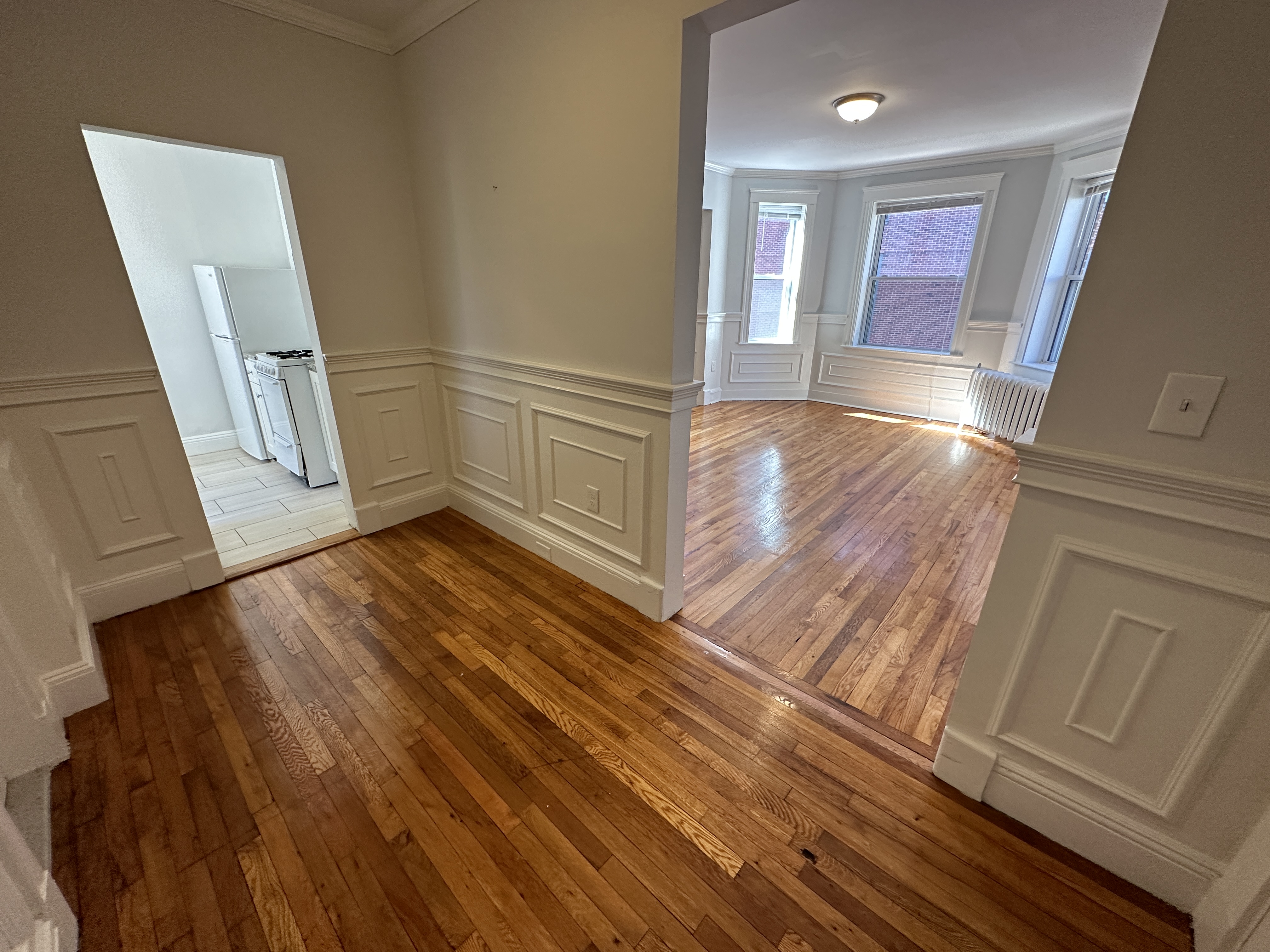 49 Worthington St, Mission Hill