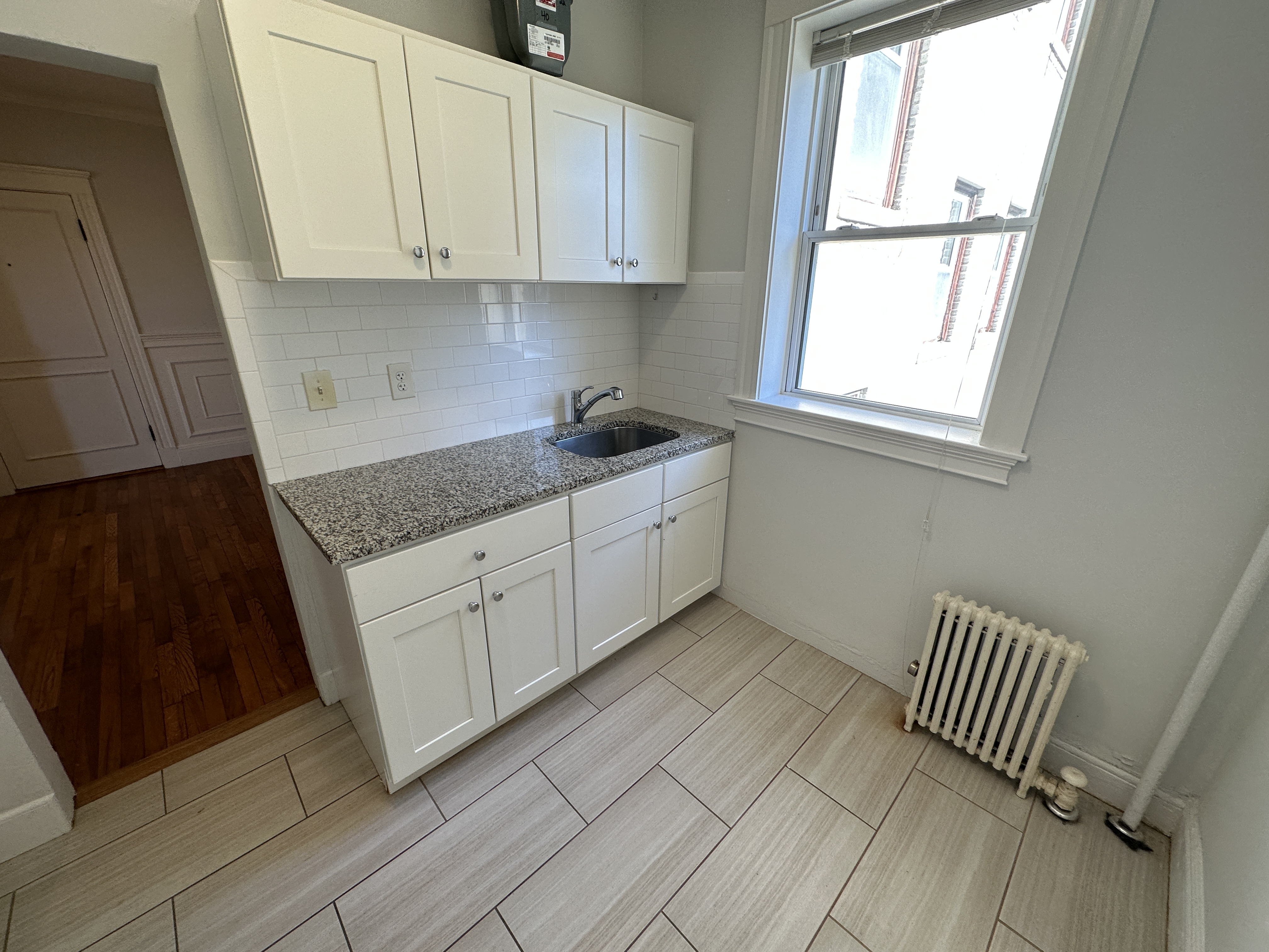 49 Worthington St, Mission Hill