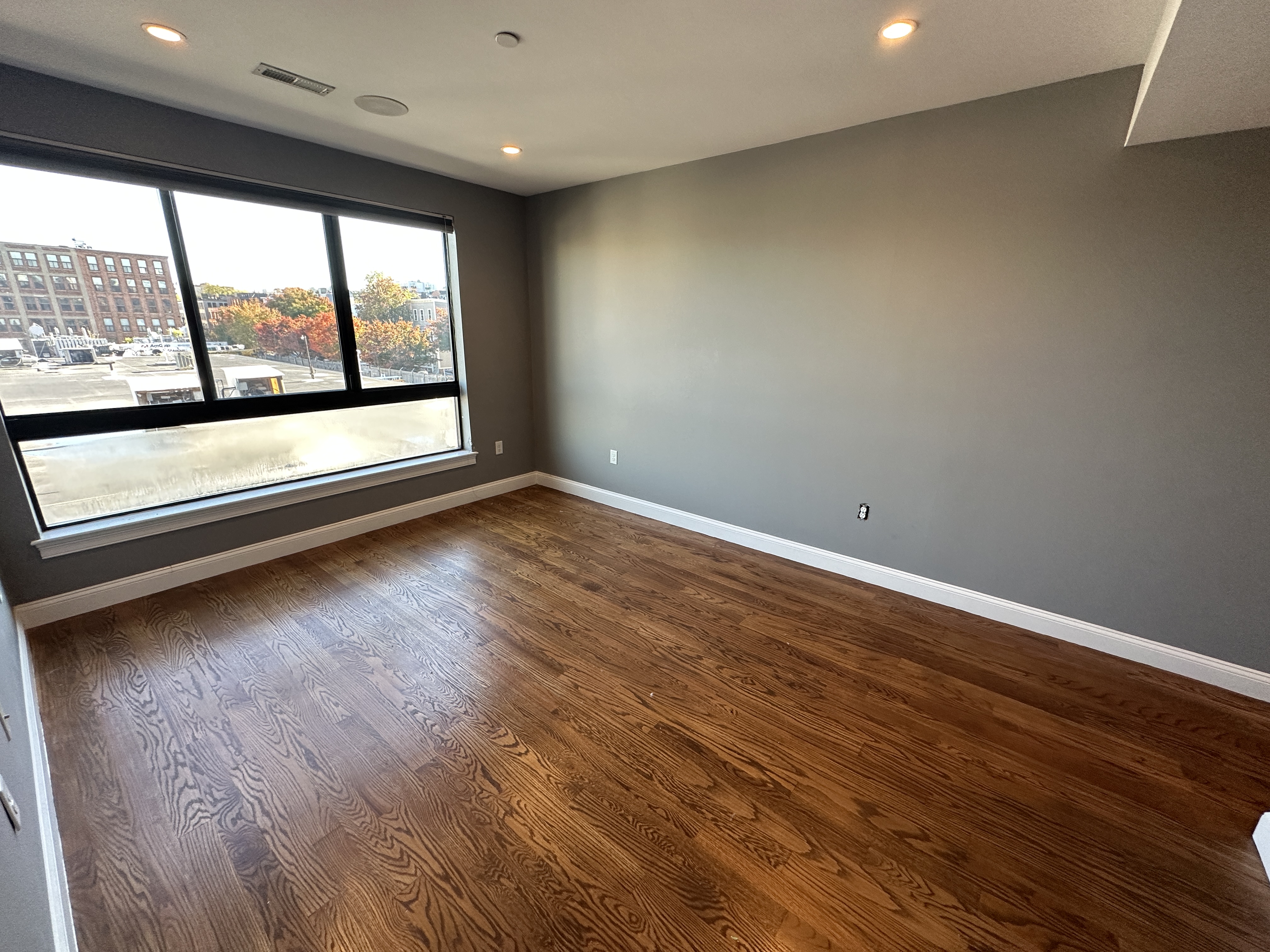 339 D St, South Boston