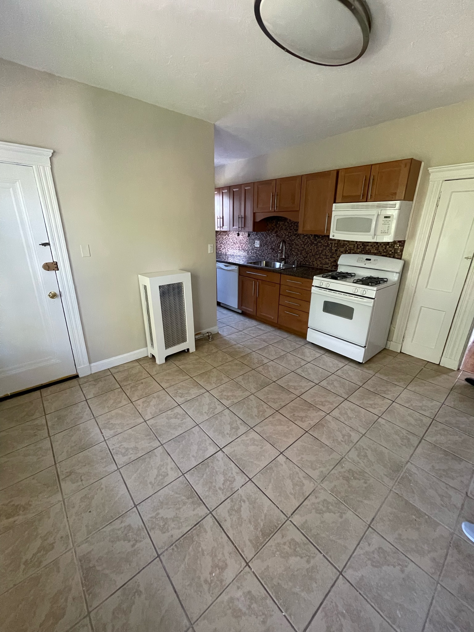 29 Donald Rd, Dorchester