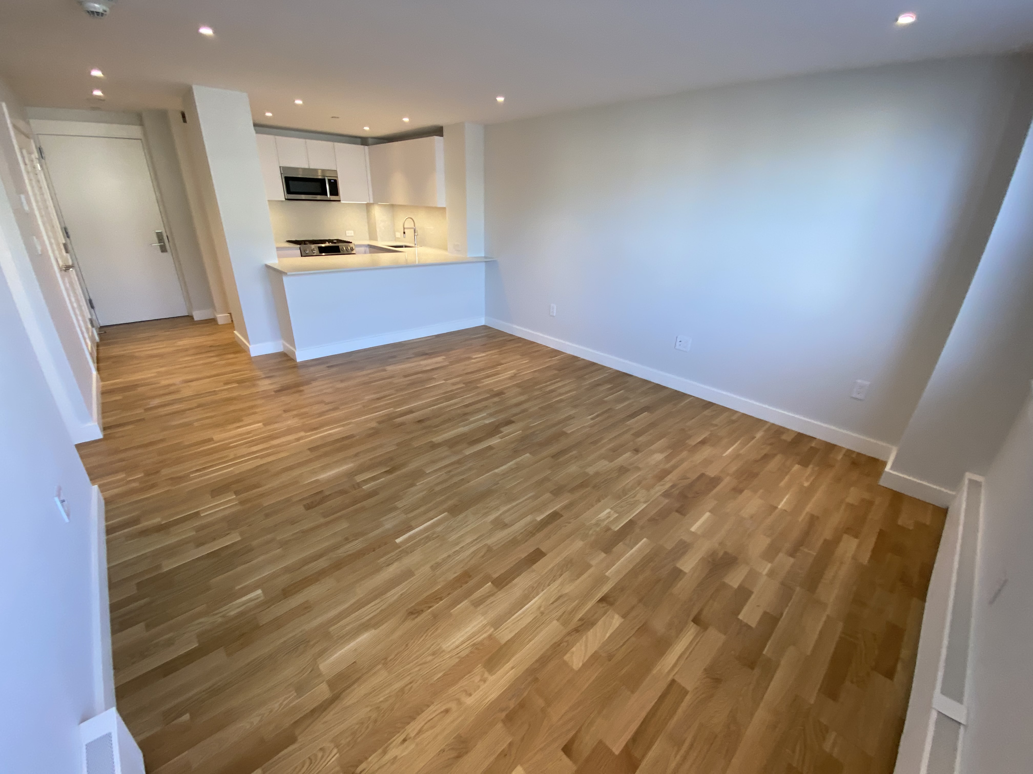 1410 Columbia Rd, South Boston