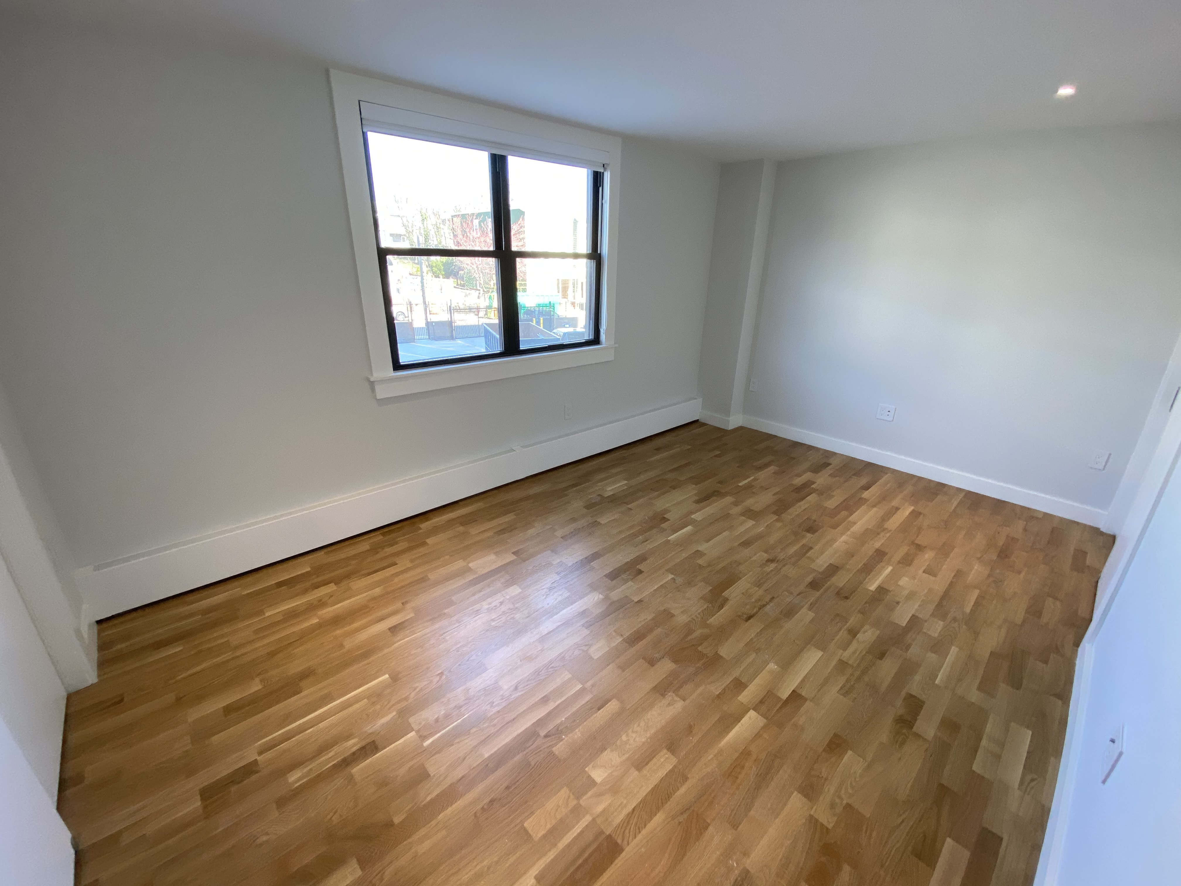 1410 Columbia Rd, South Boston