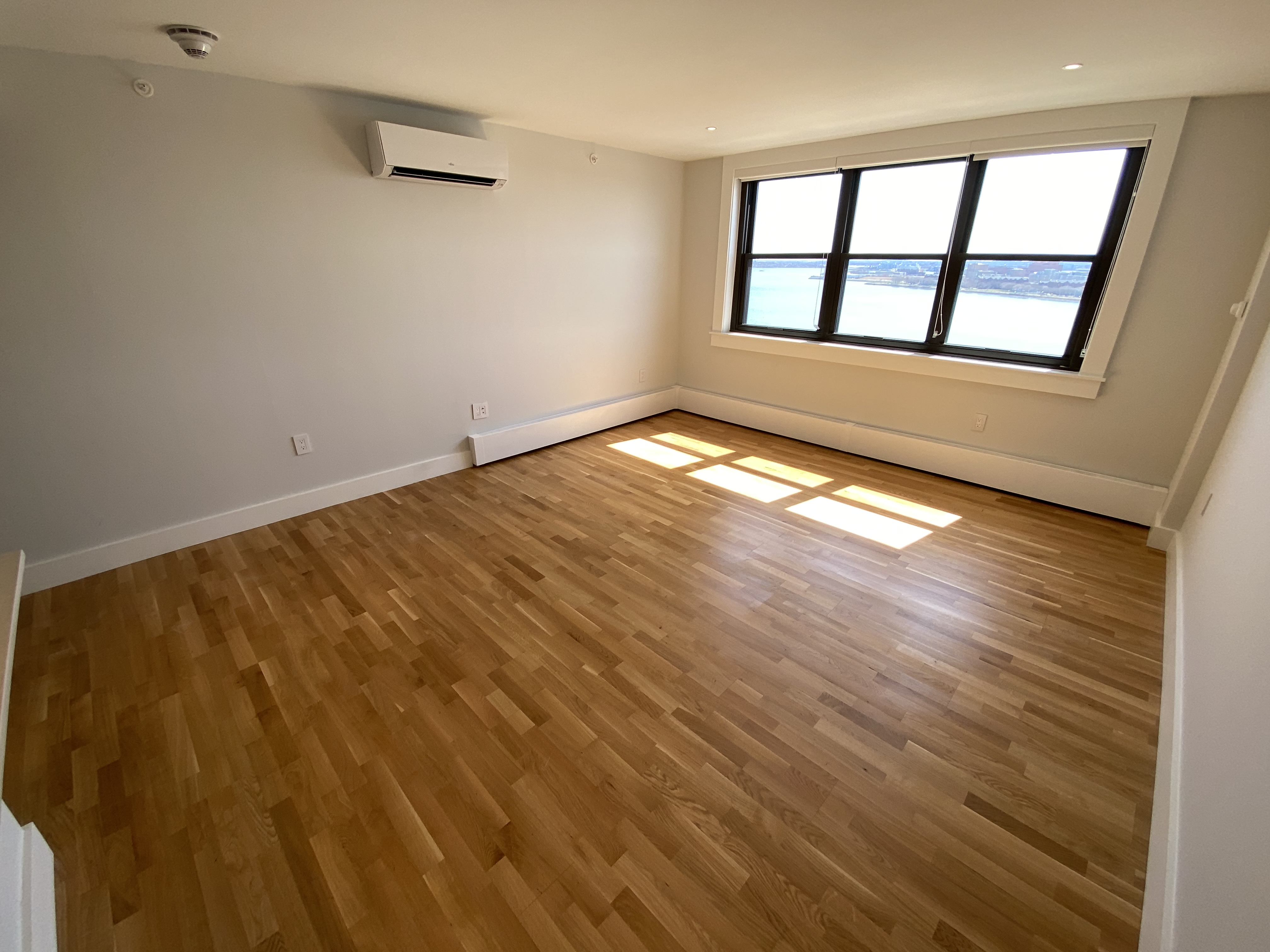 1410 Columbia Rd, South Boston