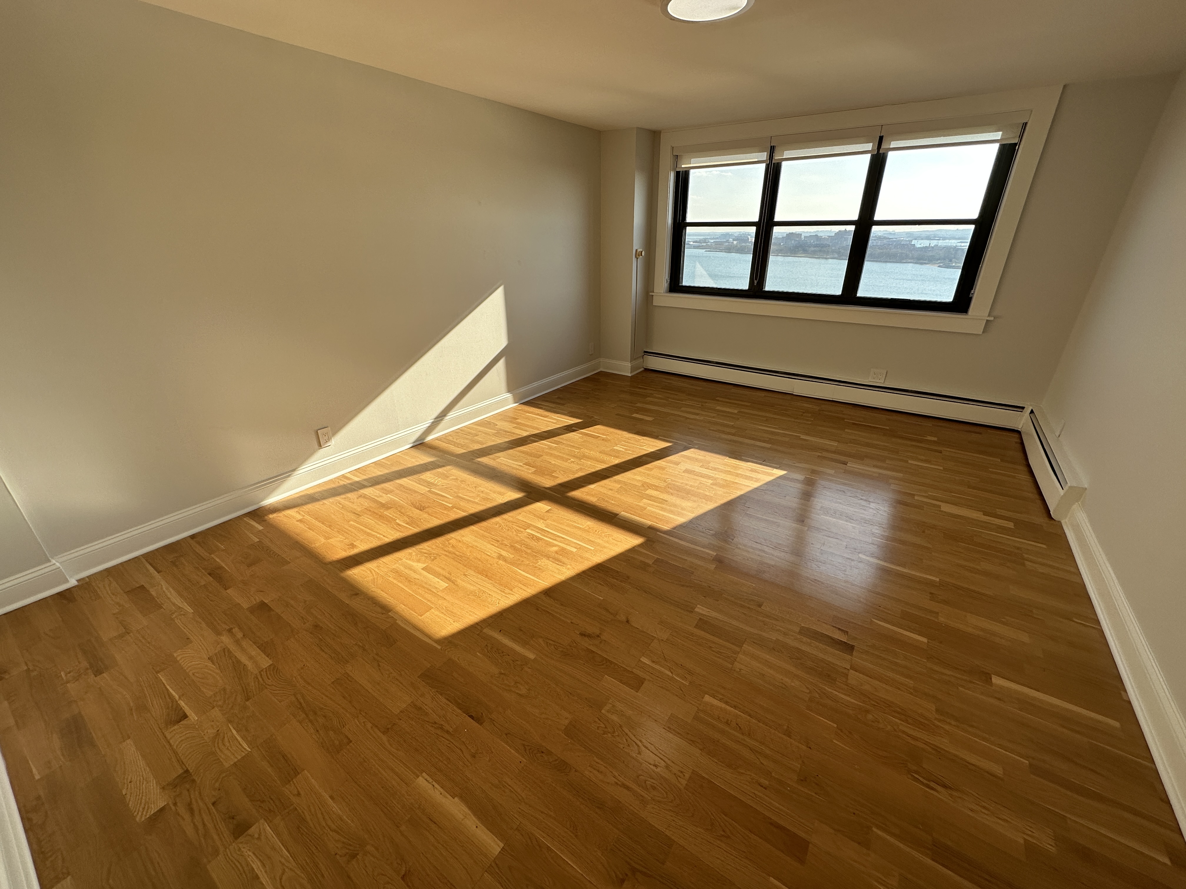 1410 Columbia Rd, South Boston