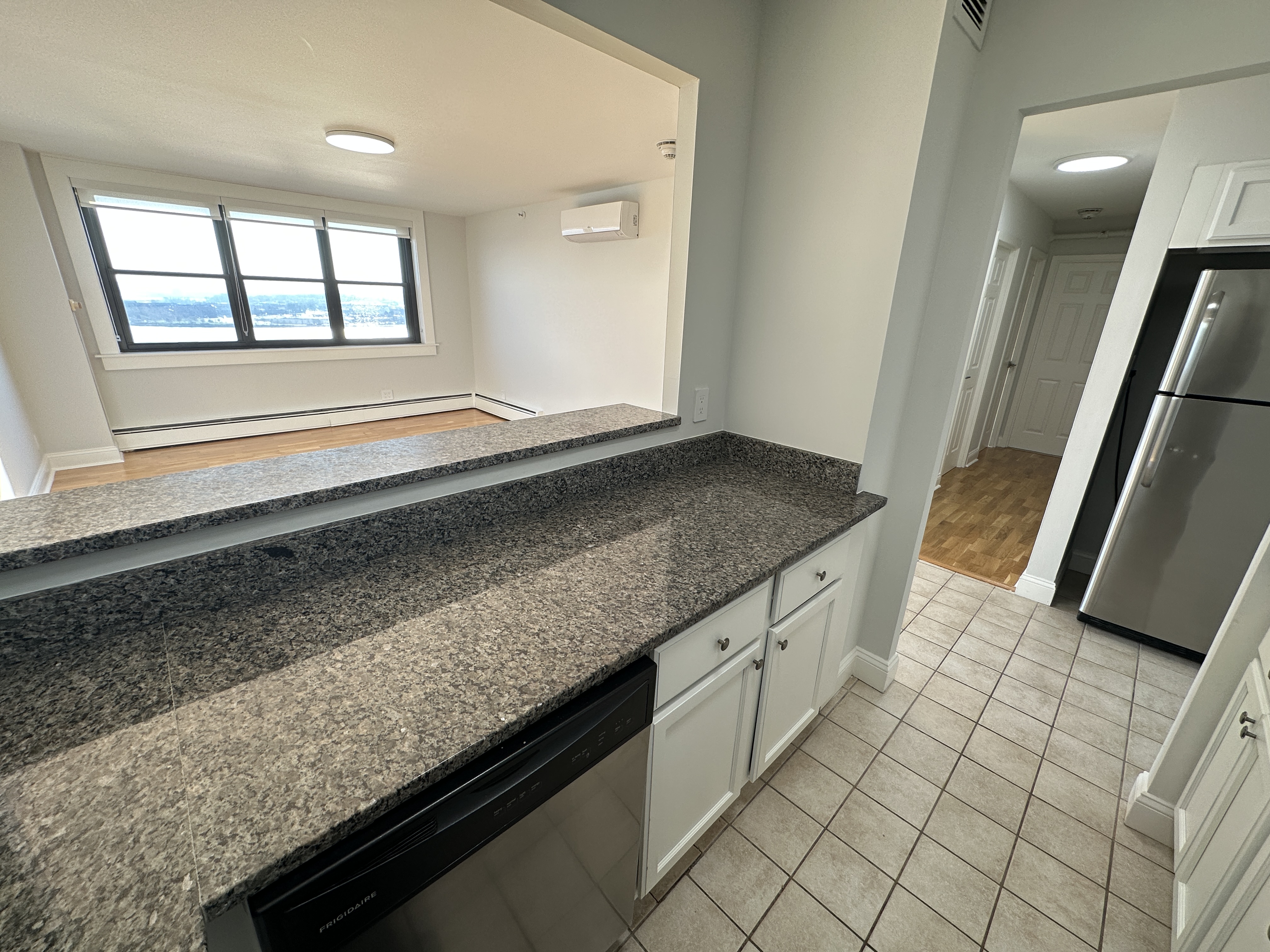 1410 Columbia Rd, South Boston