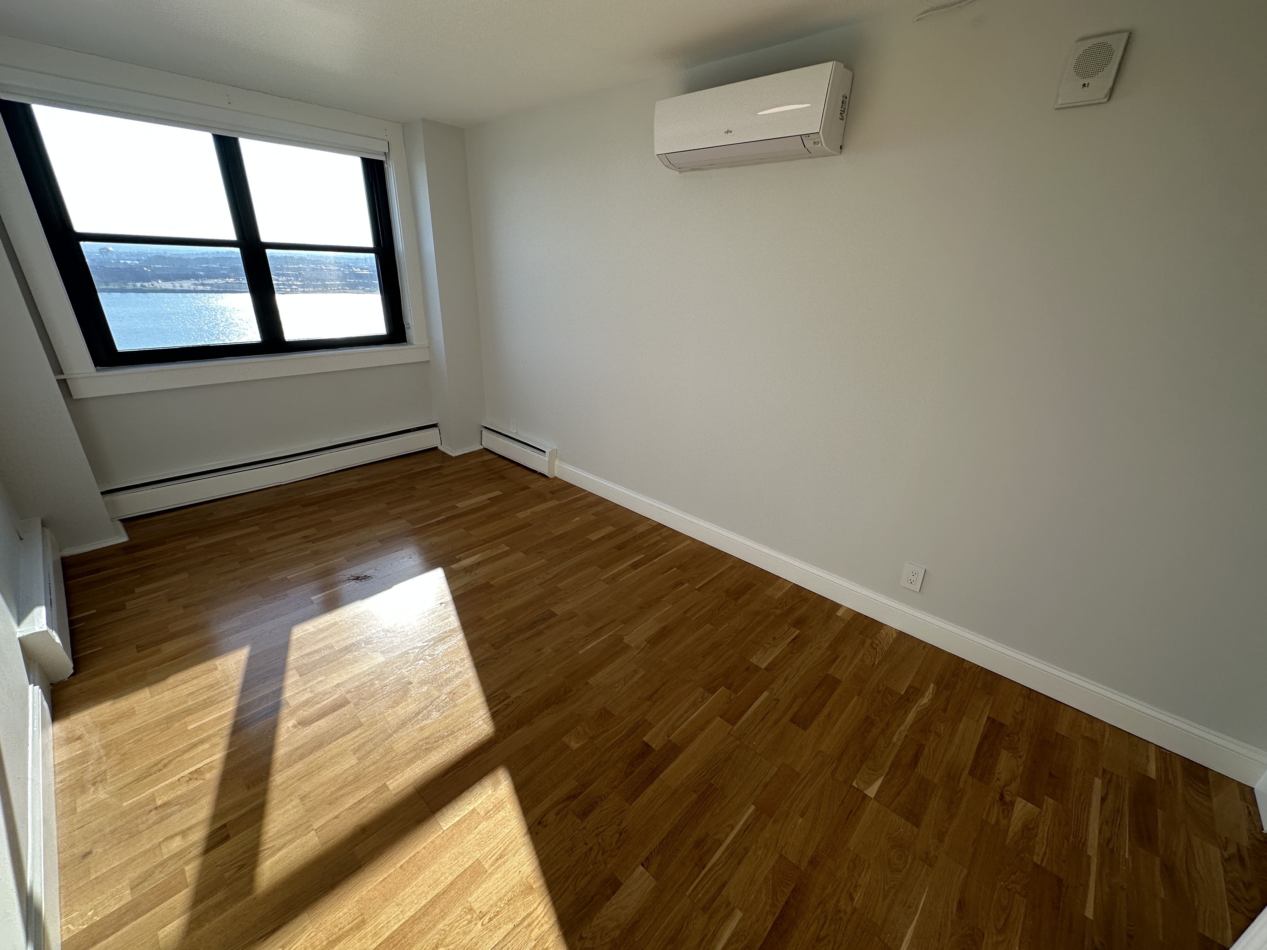 1410 Columbia Rd, South Boston