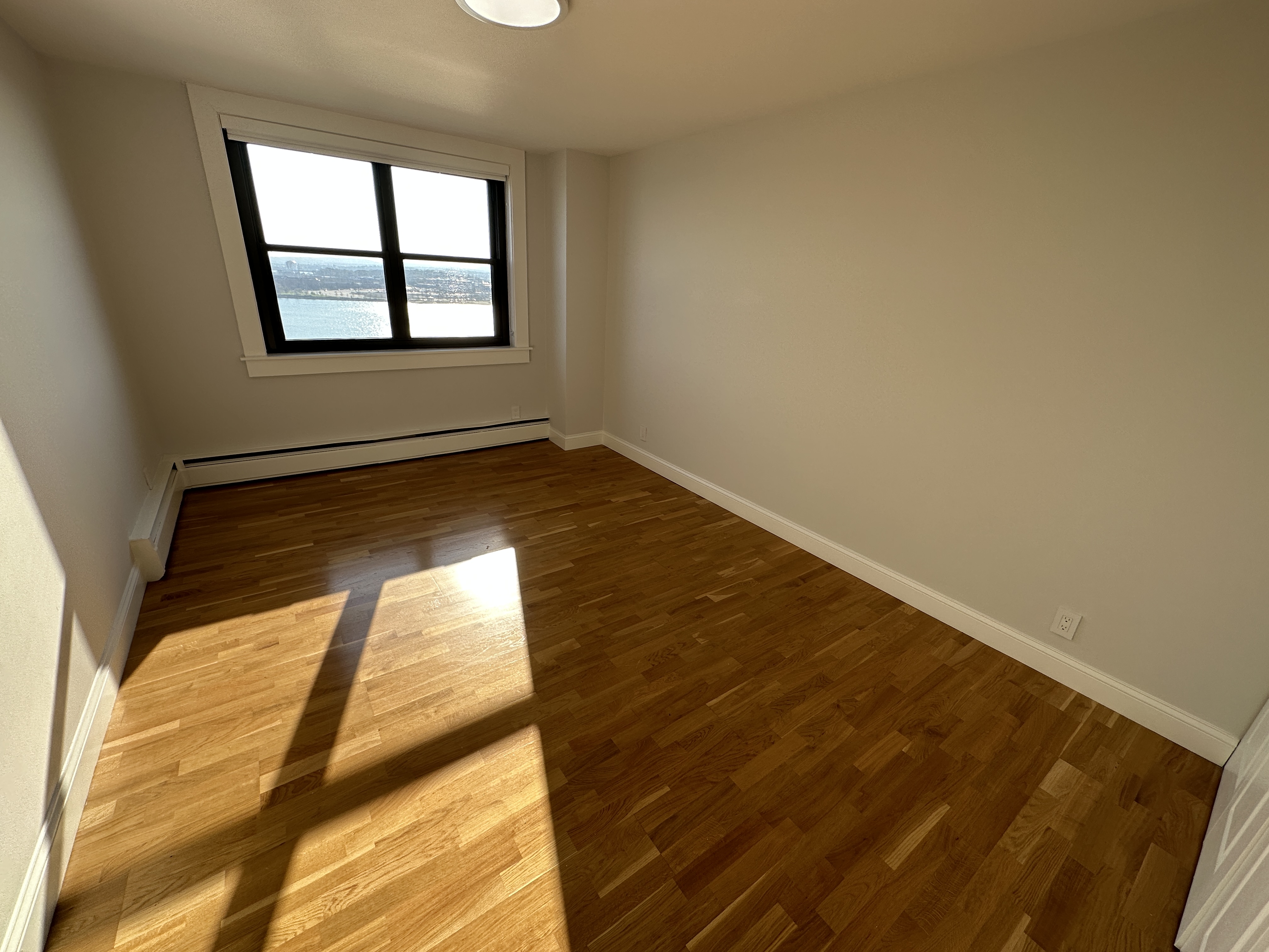 1410 Columbia Rd, South Boston