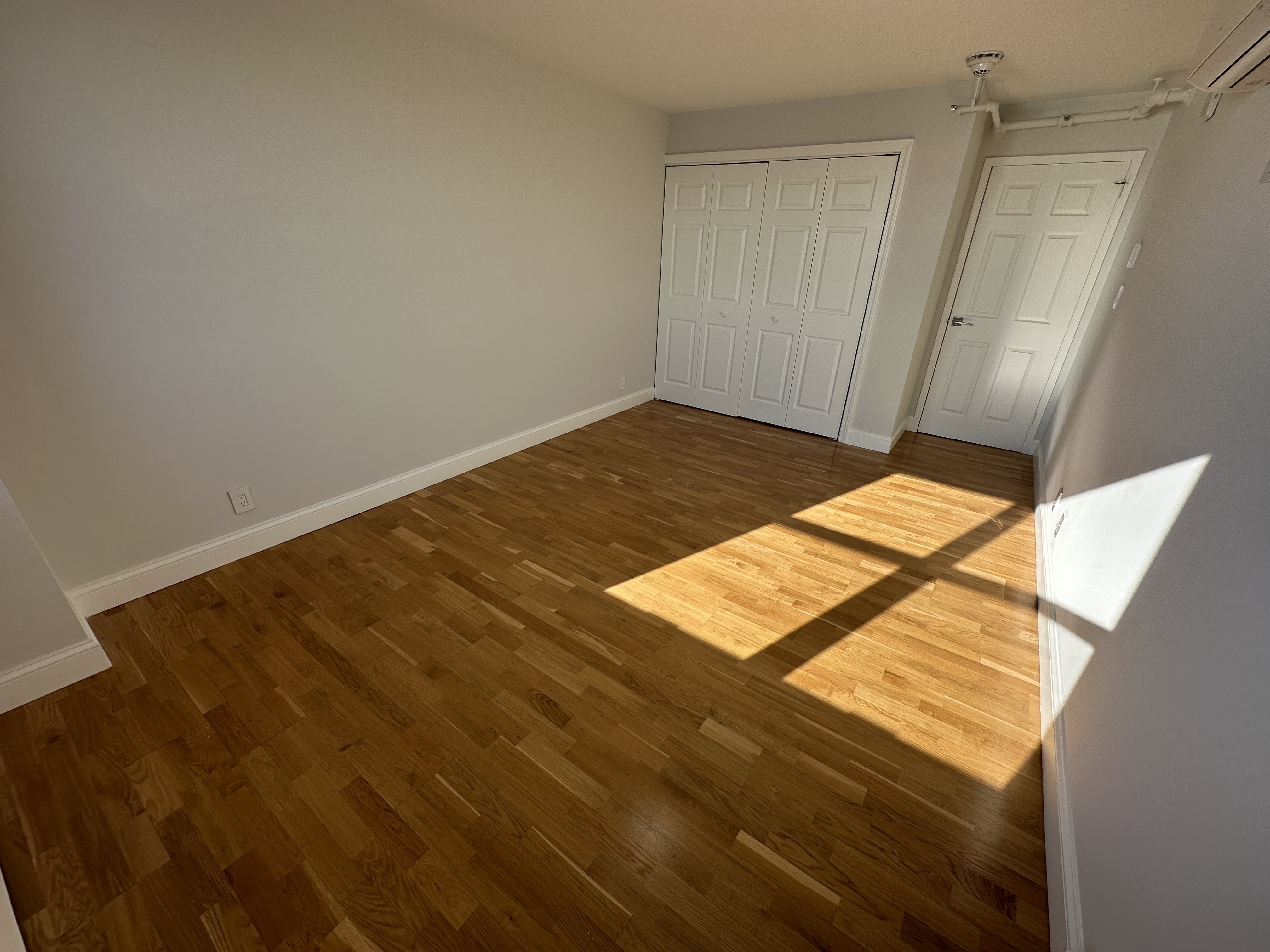 1410 Columbia Rd, South Boston