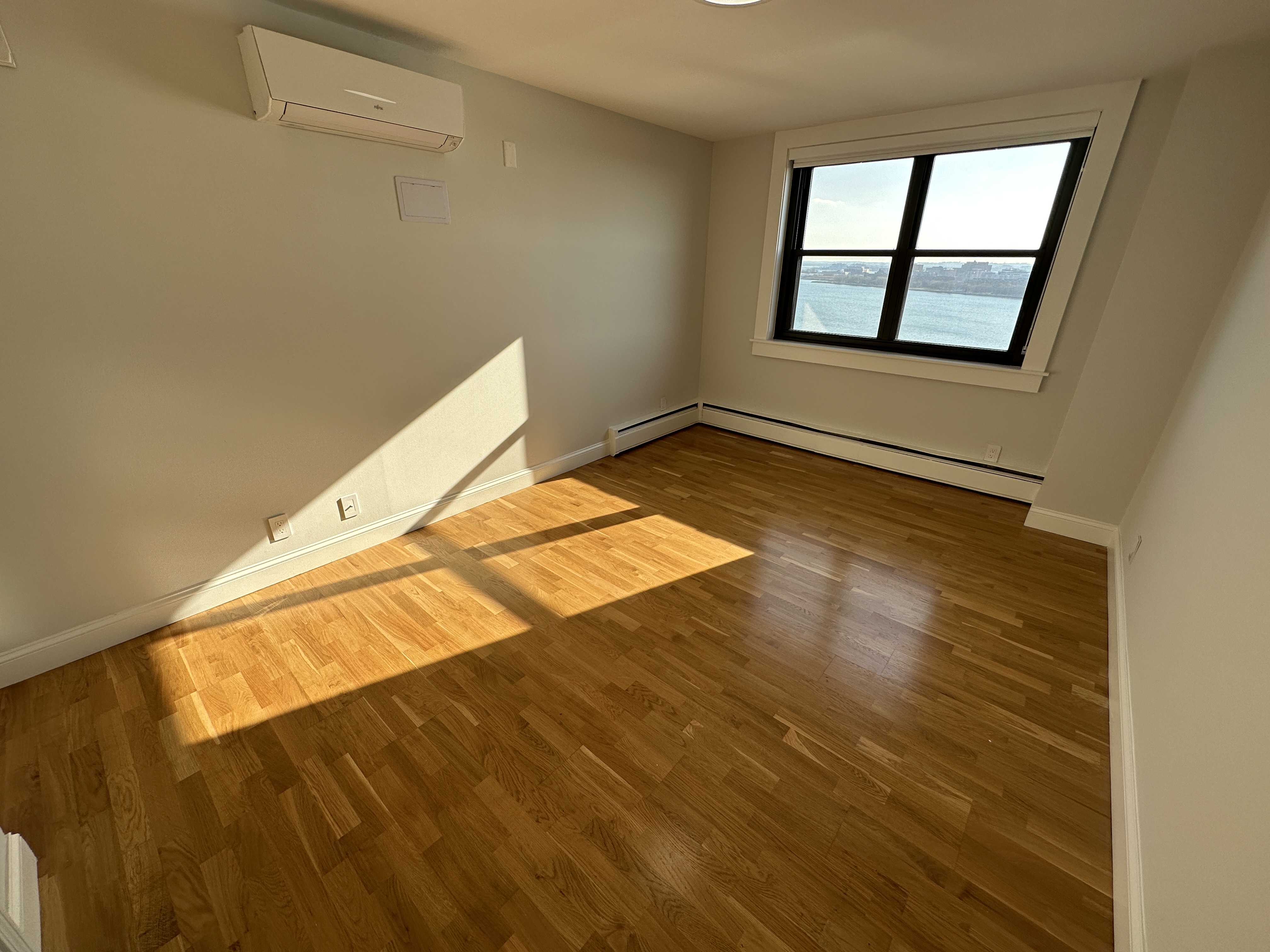 1410 Columbia Rd, South Boston