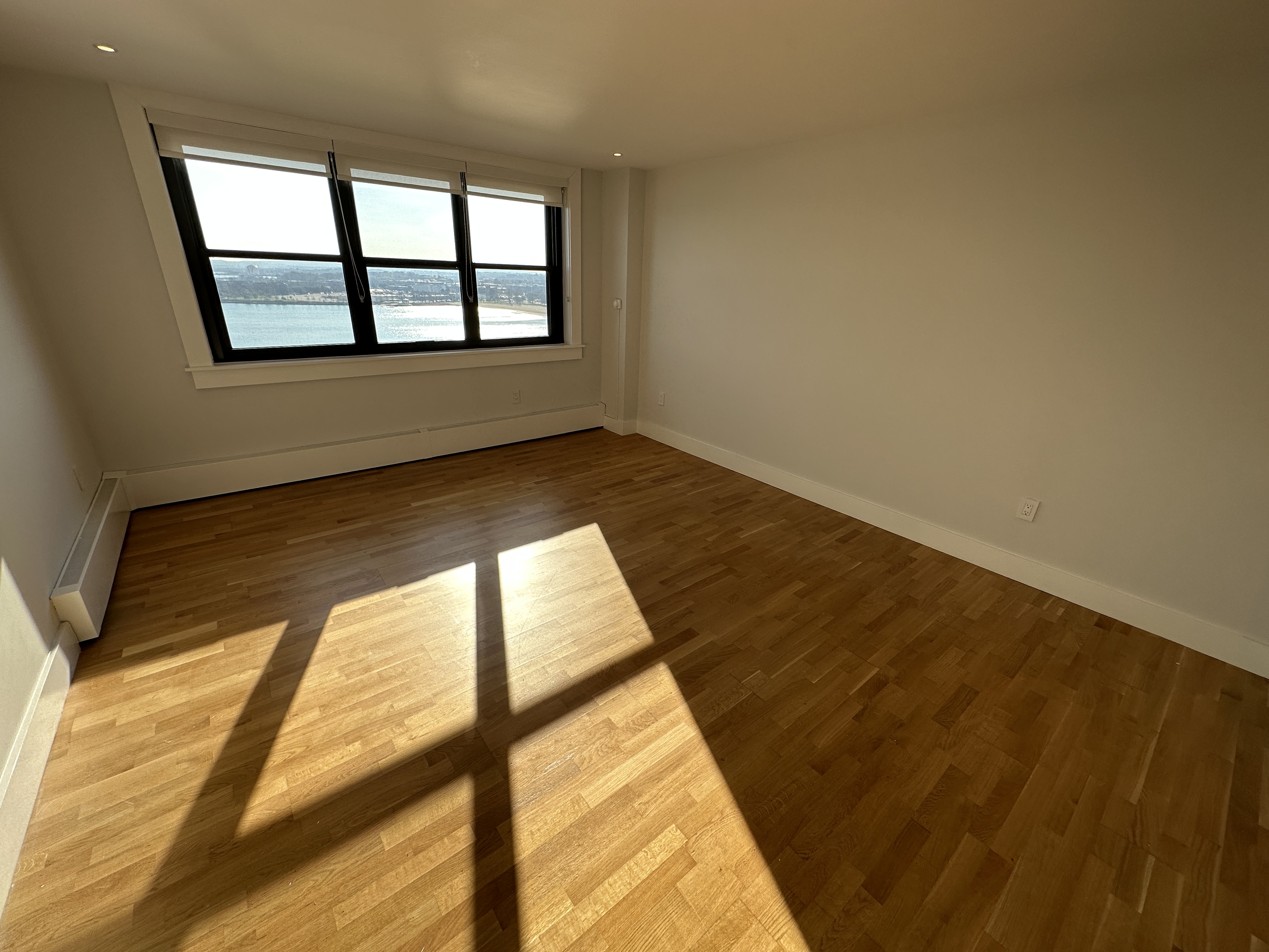 1410 Columbia Rd, South Boston