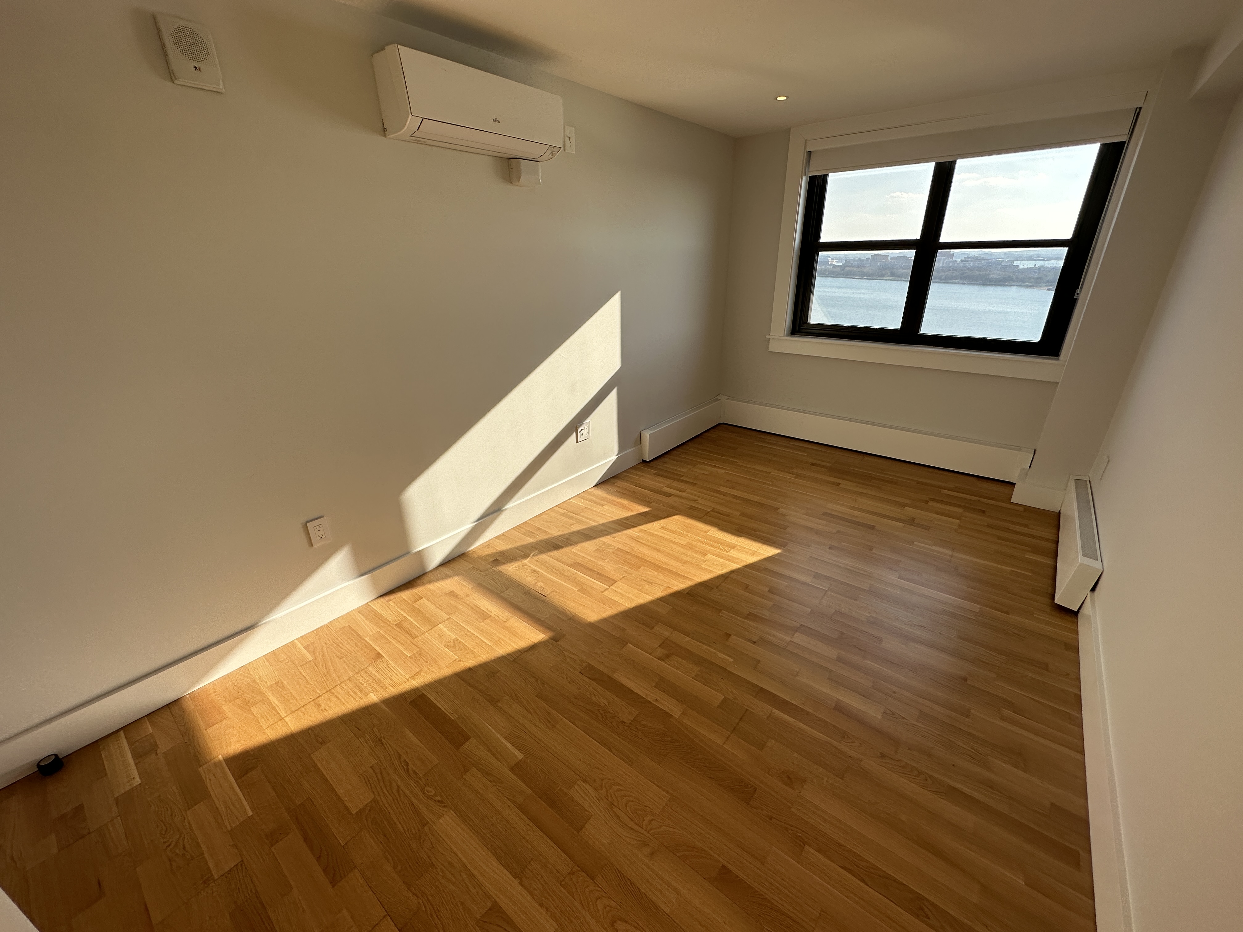 1410 Columbia Rd, South Boston