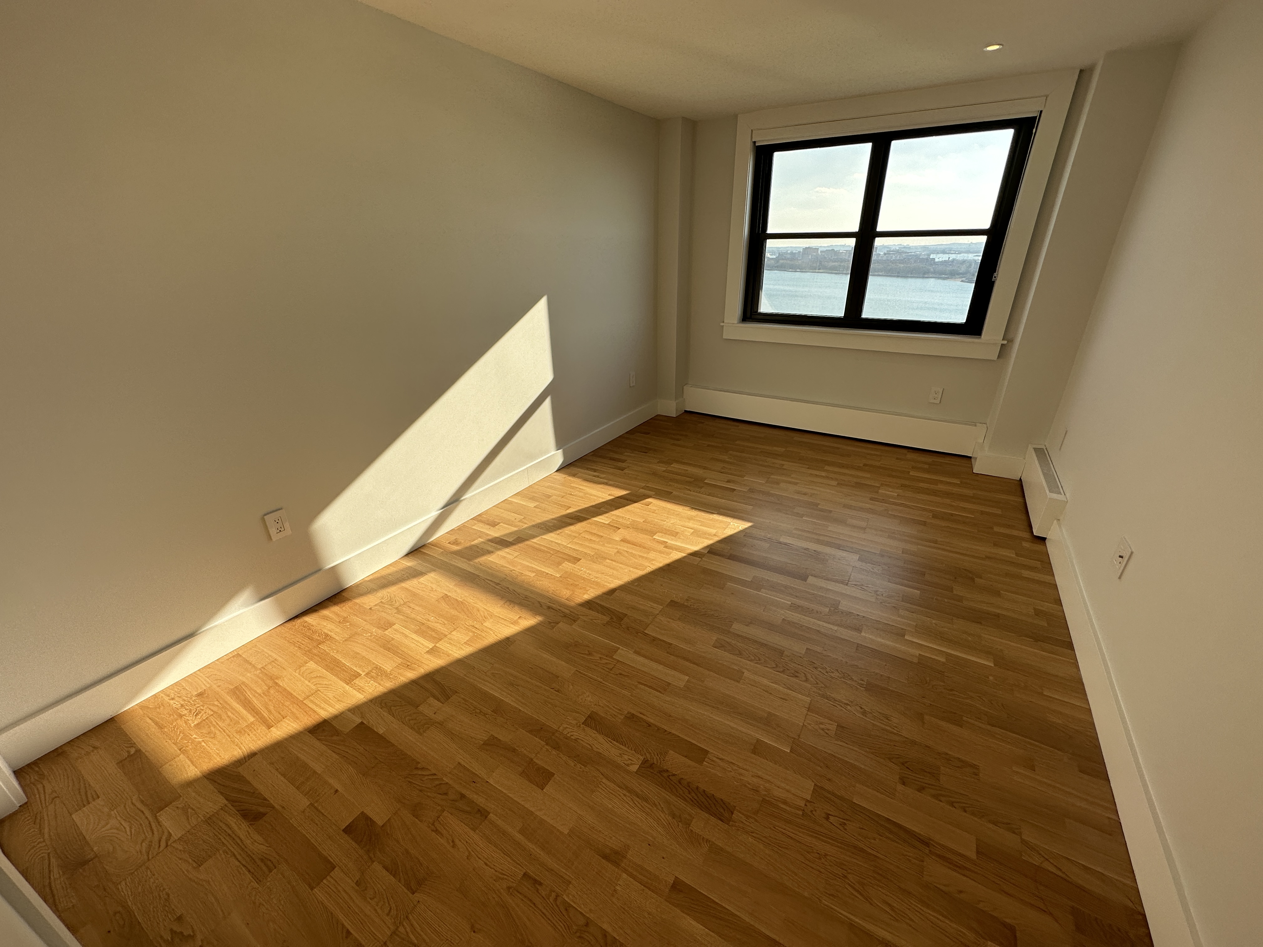 1410 Columbia Rd, South Boston