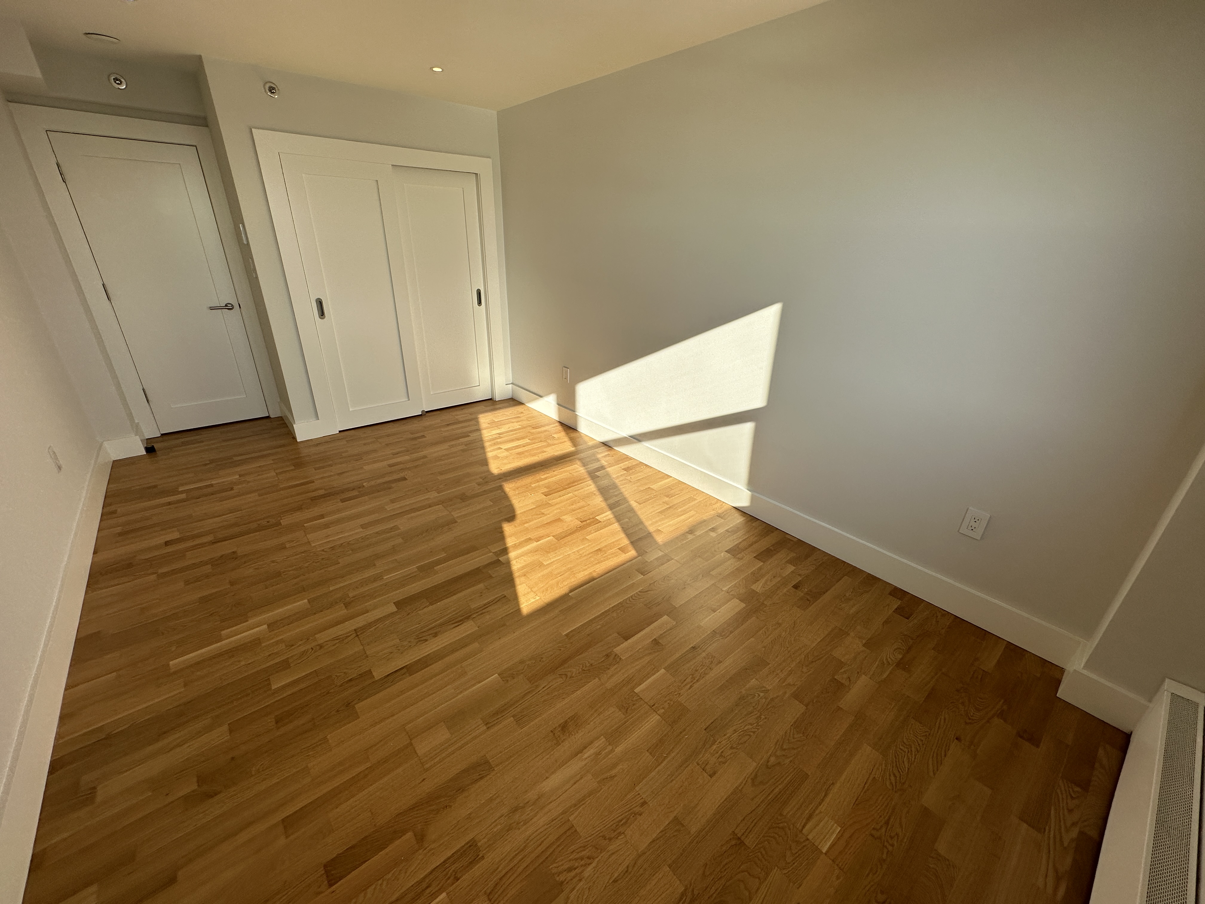 1410 Columbia Rd, South Boston