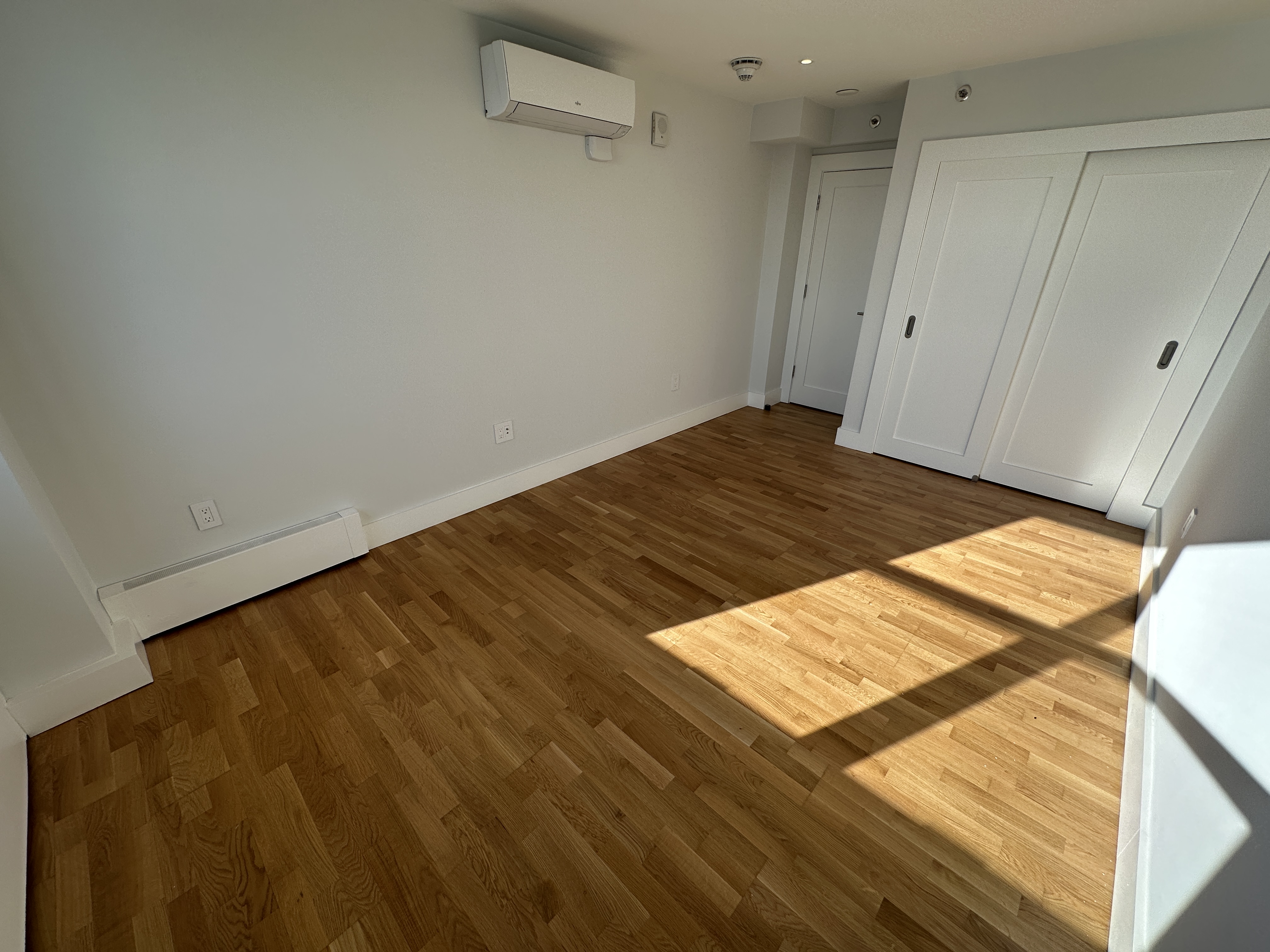 1410 Columbia Rd, South Boston